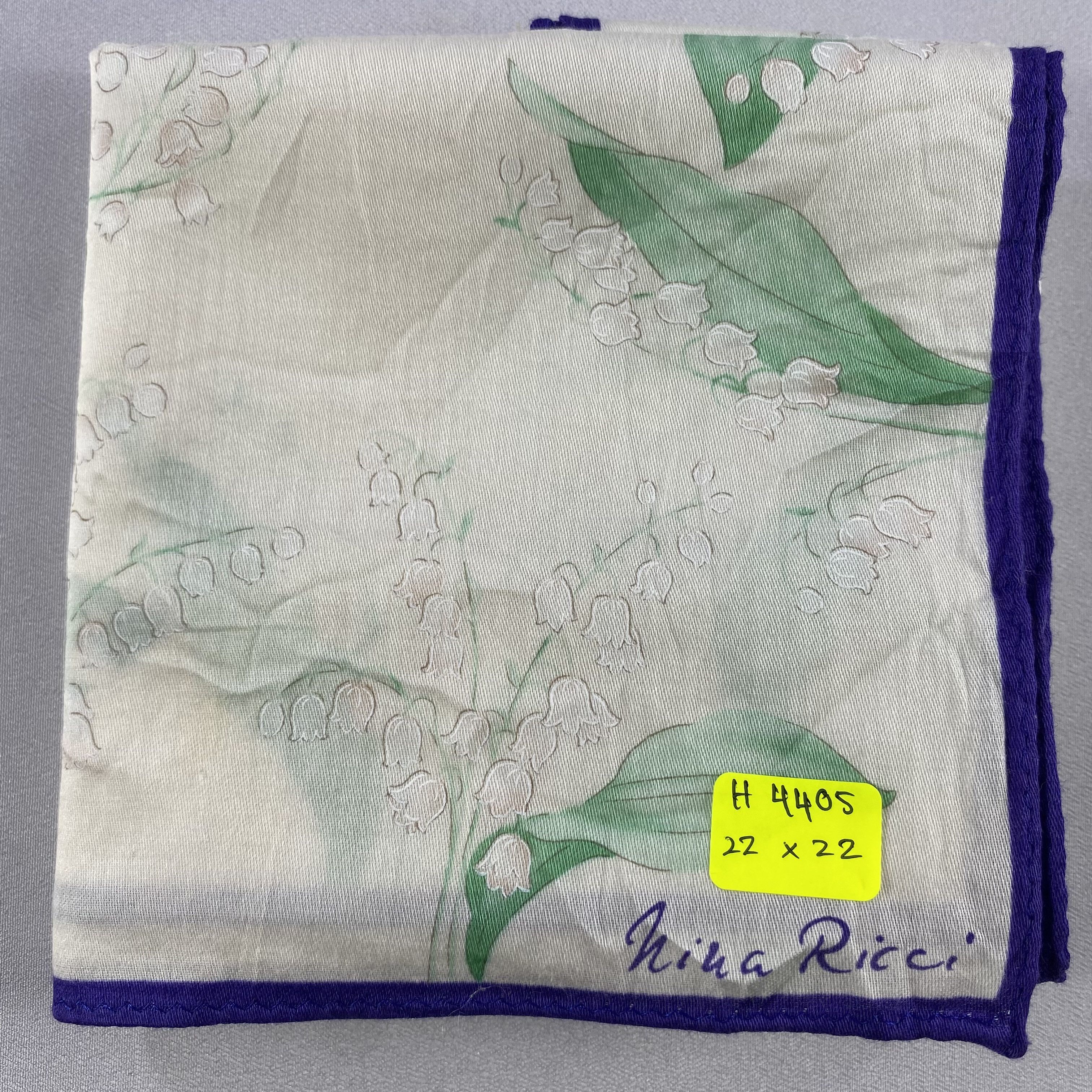Vintage NIna Ricci Bandana/ Handkerchief / Neckerchief Size ONE SIZE - 8 Thumbnail