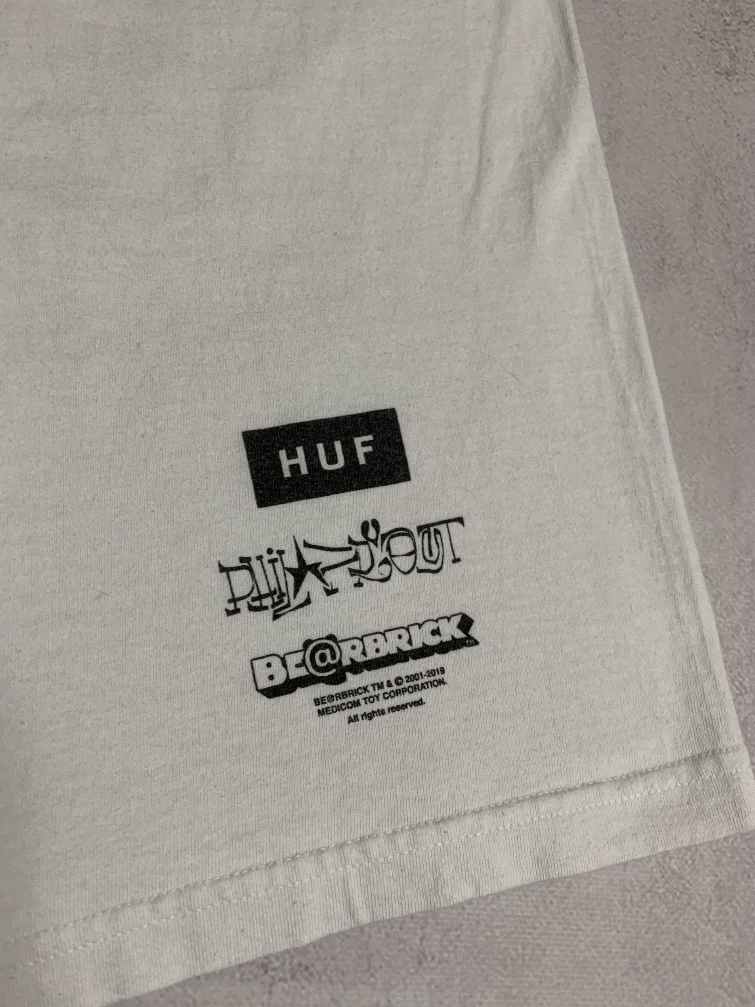 Huf × Medicom Toy Vintage Medicom Bearbrick Huf T Shirt Tee Big Logo 90s Size US M / EU 48-50 / 2 - 7 Thumbnail