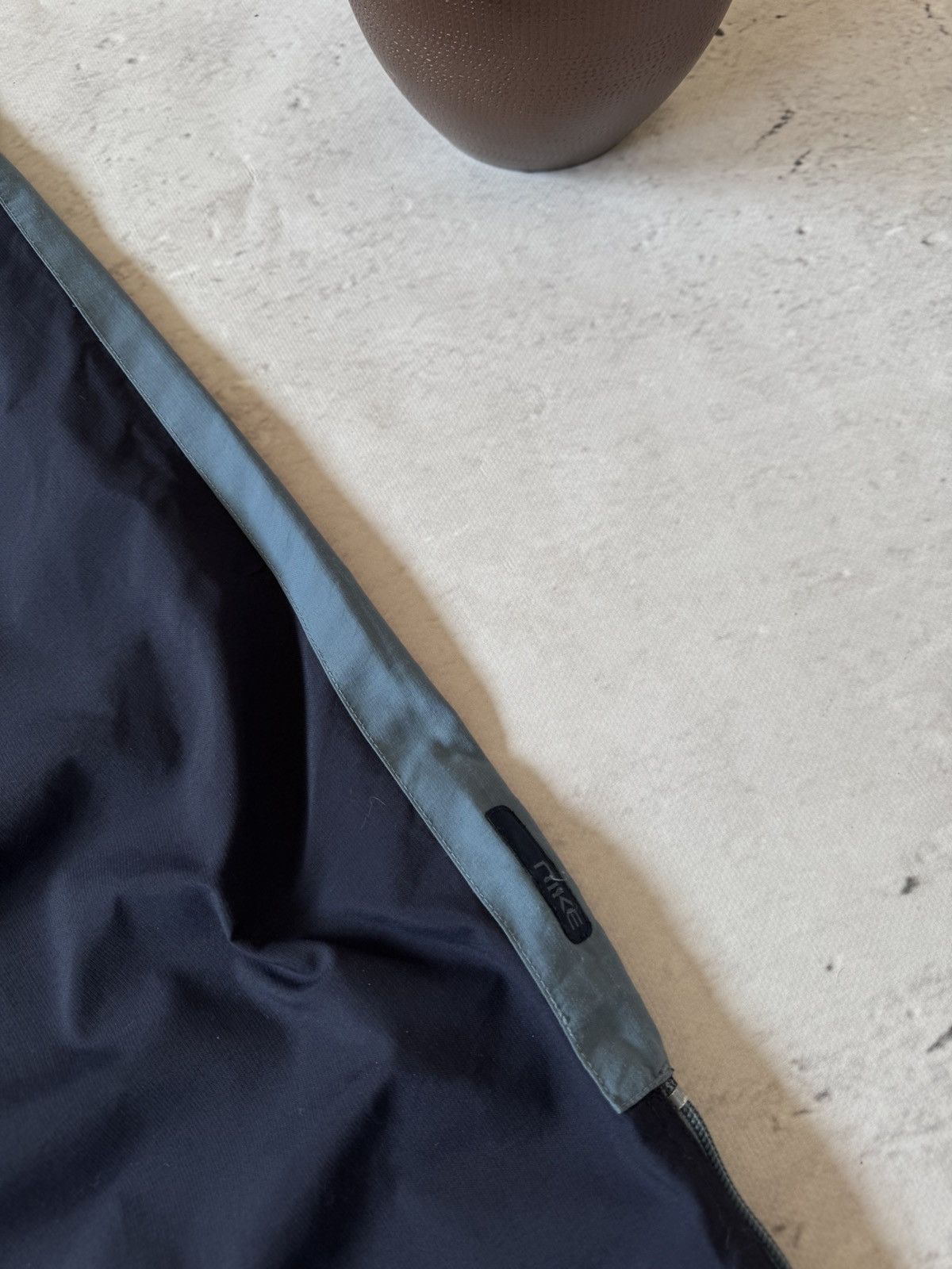 Nike × Vintage NIKE NYLON VINTAGE Y2K OVERSIZE BAGGY FIT PANTS SWEATPANTS Size US 32 / EU 48 - 4 Thumbnail