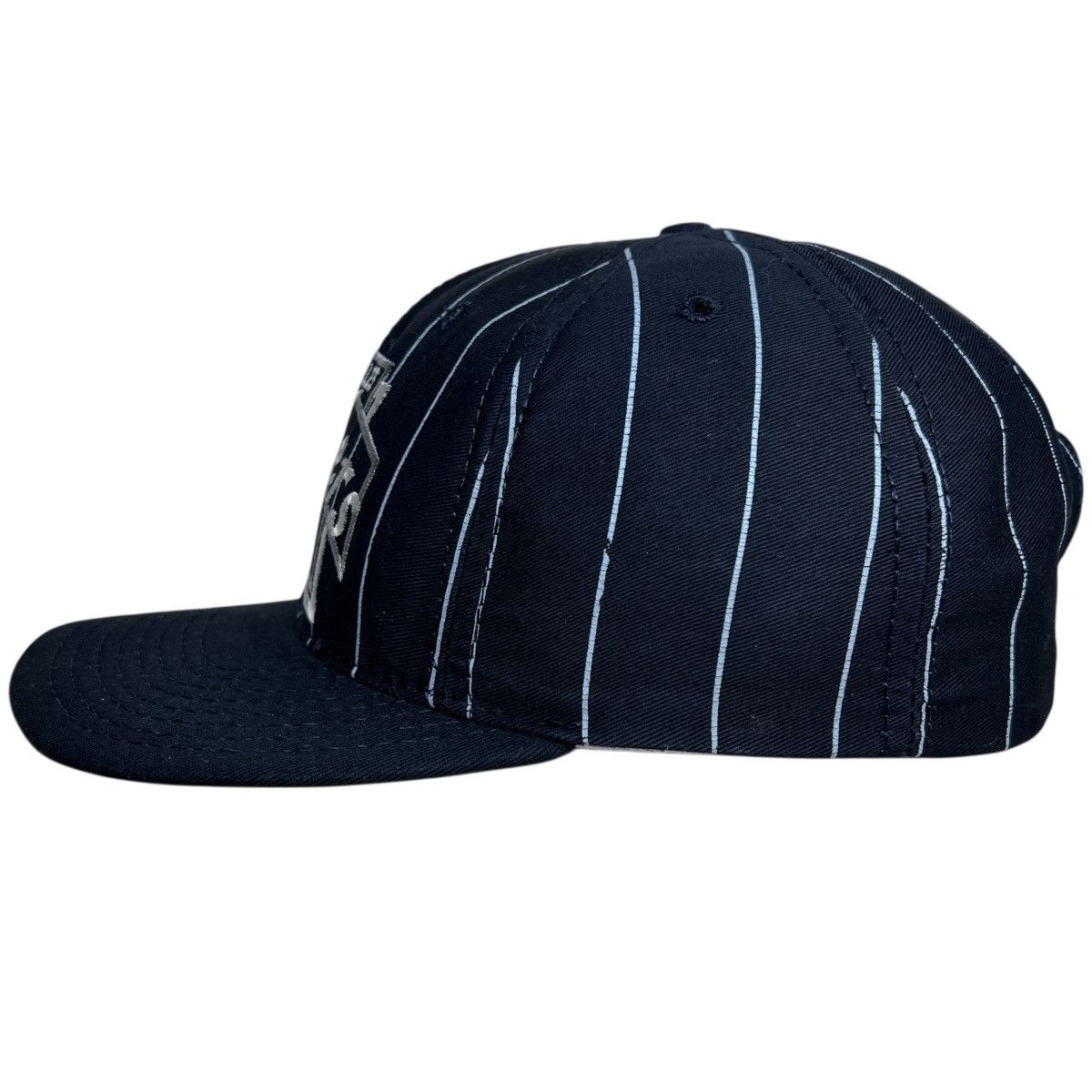 NFL NFL Los Angeles Raiders Twill Pinstriped Spell Out Snapback Size ONE SIZE - 3 Thumbnail