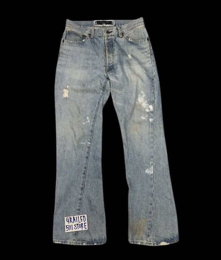 FLARED TWIST DISTRESSED DENIM BY SURF RIDER
