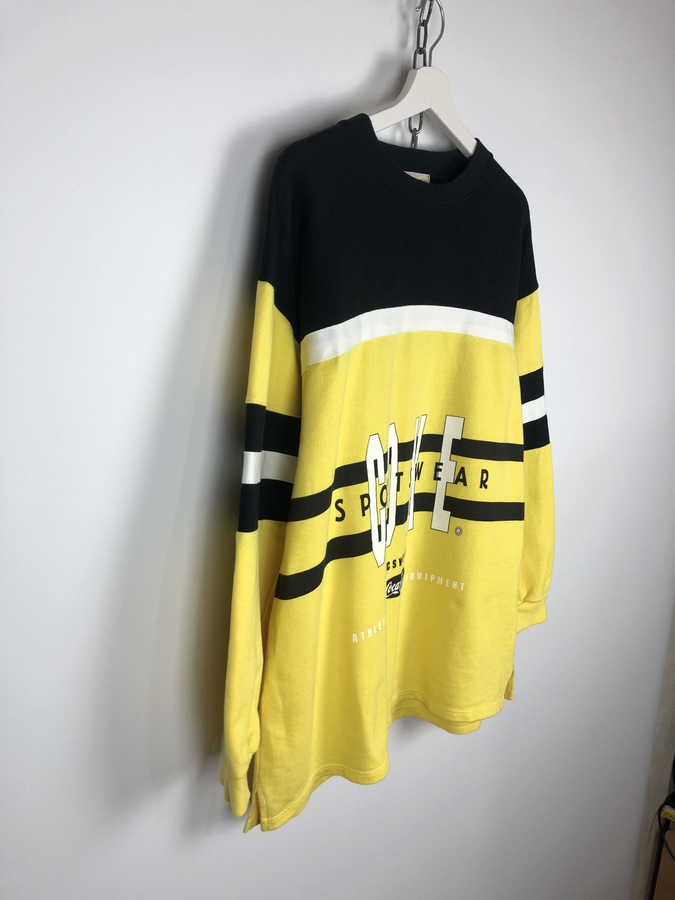 Coca Cola Coca Cola Collection Vintage Sweatshirt Crewneck size L Size US L / EU 52-54 / 3 - 5 Thumbnail