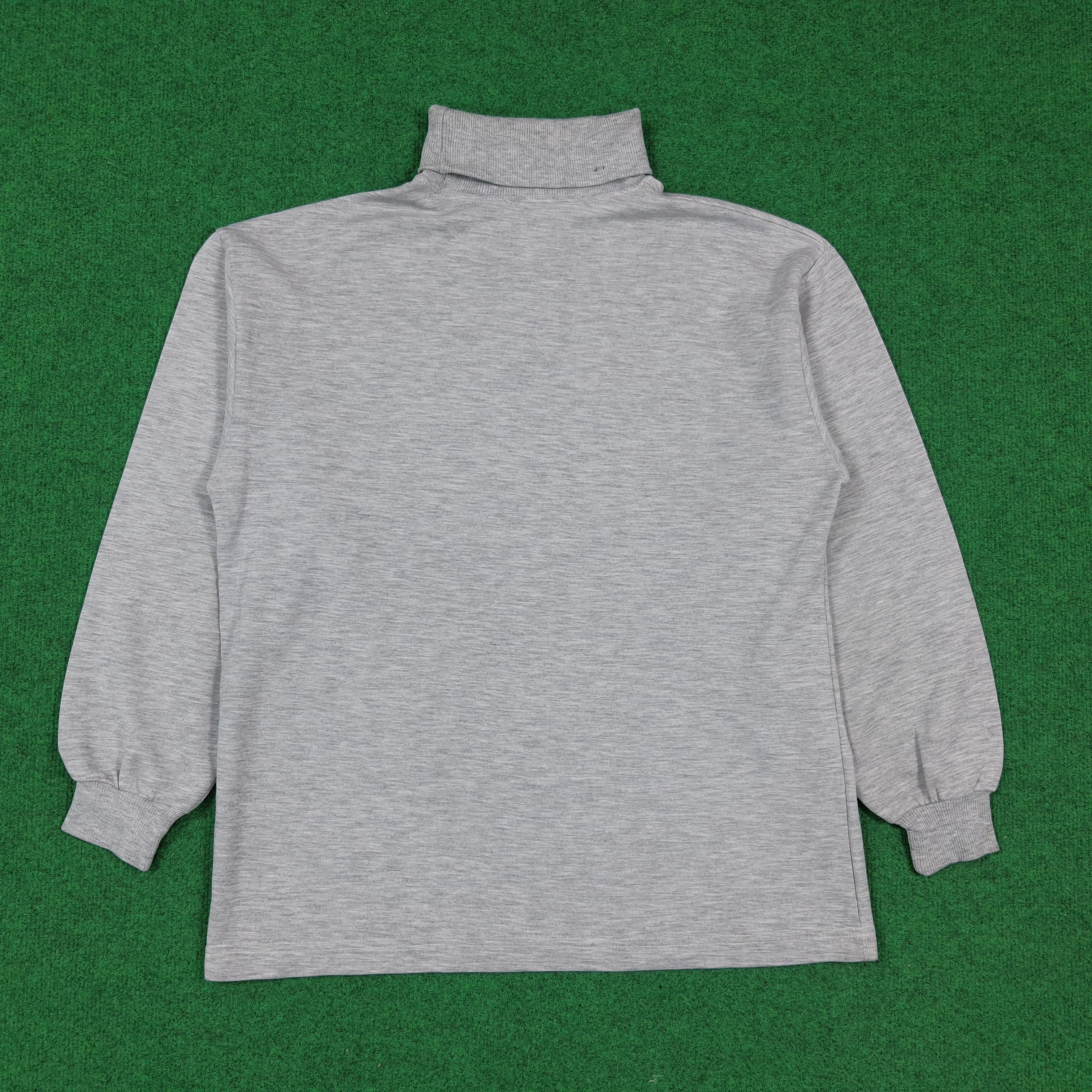 Nike Vintage 90s Nike Center Swoosh Turtleneck Sweatshirt C293N24 Size US M / EU 48-50 / 2 - 3 Thumbnail