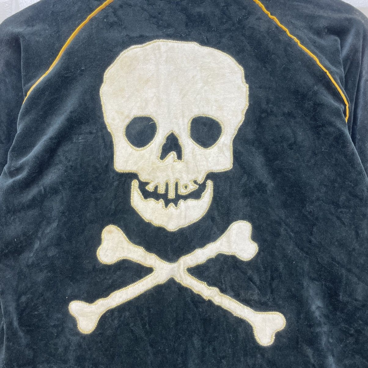 Mastermind Japan 💥inspired mastermind Sucure Pomme King Skull Velvet Sweater Size US S / EU 44-46 / 1 - 9 Thumbnail