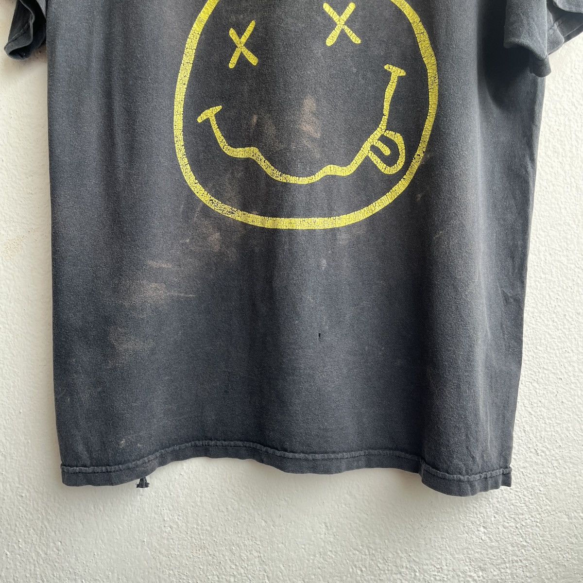 Nirvana VINTAGE Y2K NIRVANA GRUNGE KURT COBAIN SMILE ICON TSHIRT Size US M / EU 48-50 / 2 - 10 Thumbnail
