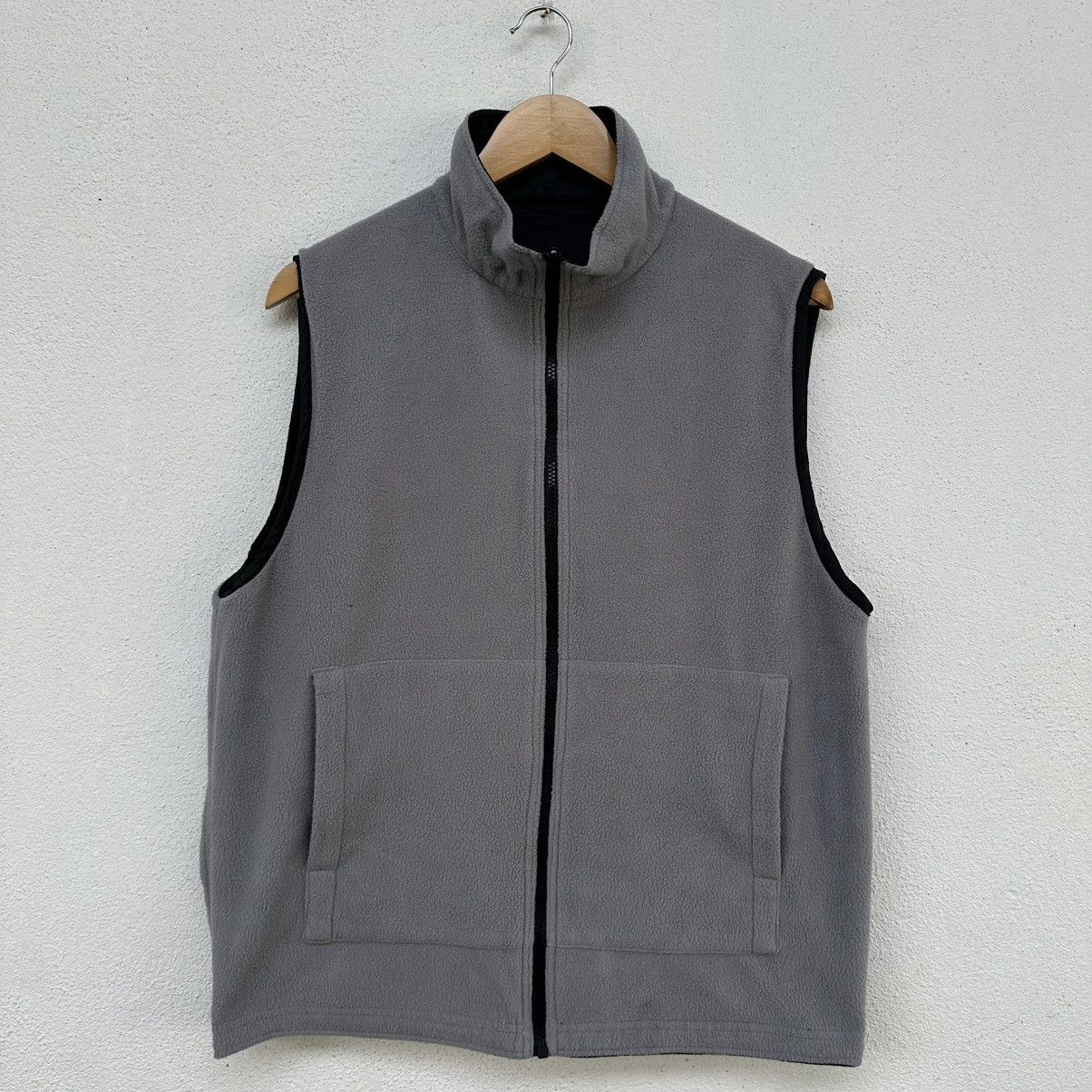 MCM MCM Reversible Vest Size US L / EU 52-54 / 3 - 7 Thumbnail