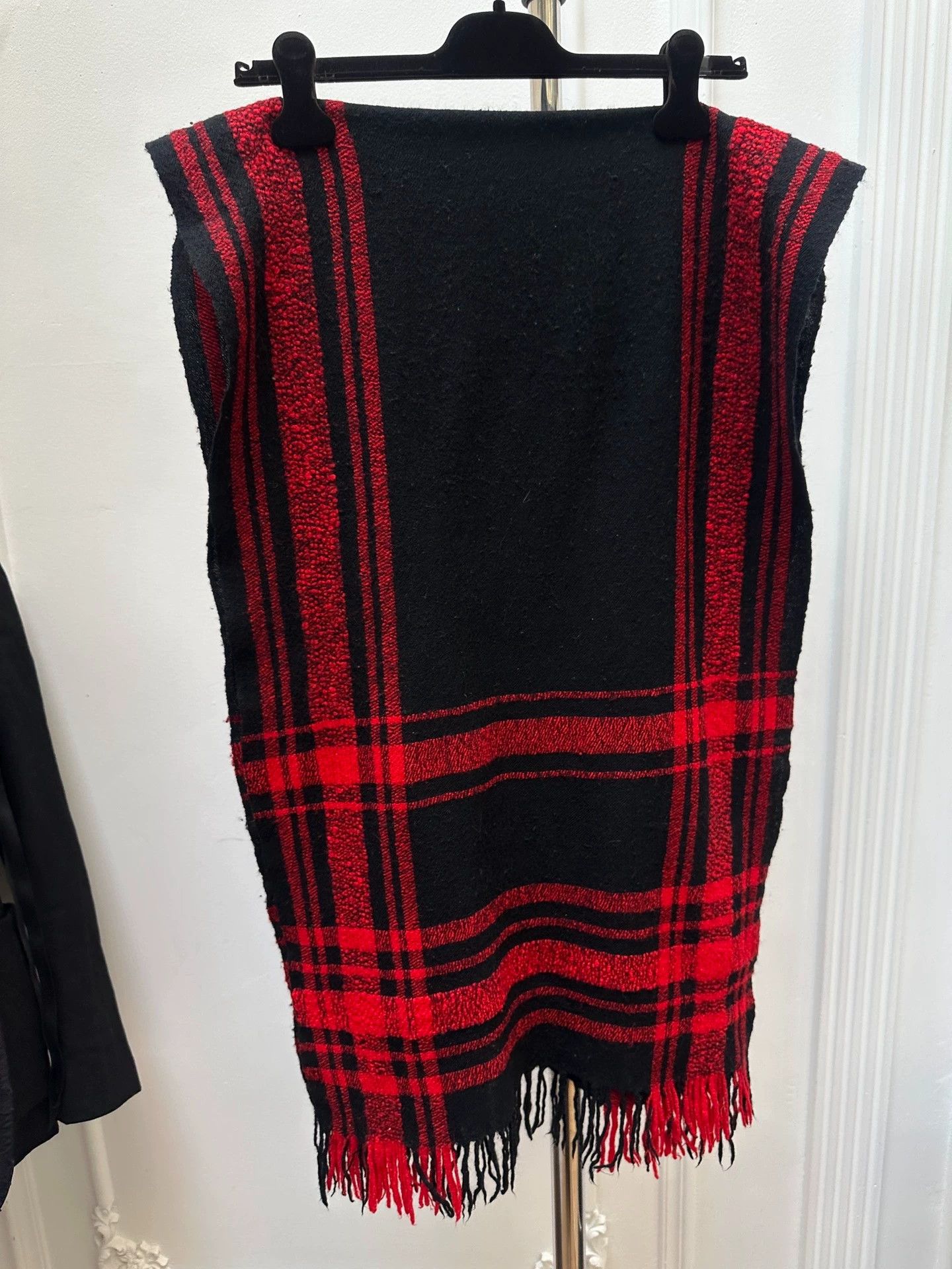 Yohji Yamamoto Yohji Yamamoto Y's Textured Check Black Red Wool Scarf Size ONE SIZE - 4 Thumbnail
