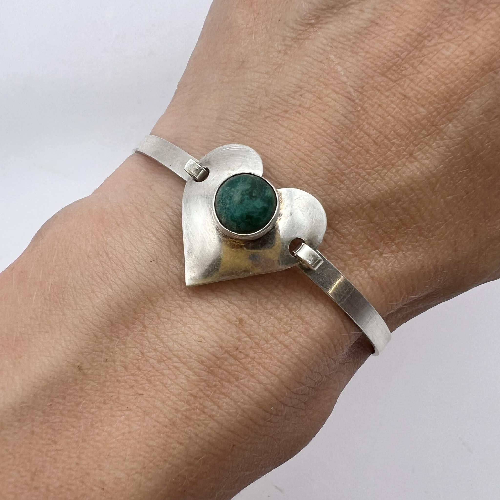 Sterling Silver Vintage Cuff Bracelet Sterling Silver 925 Turquoise 8gr Size ONE SIZE - 3 Thumbnail