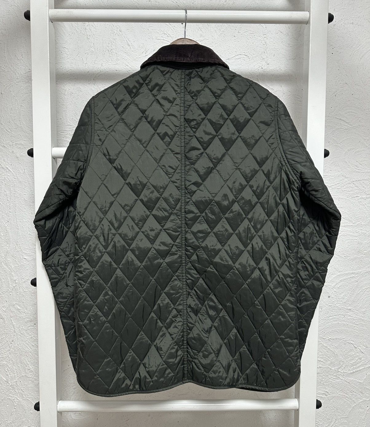 Barbour Barbour Women’s Quilted Jacket Size M Shaped Liddesdale Size M / US 6-8 / IT 42-44 - 4 Thumbnail