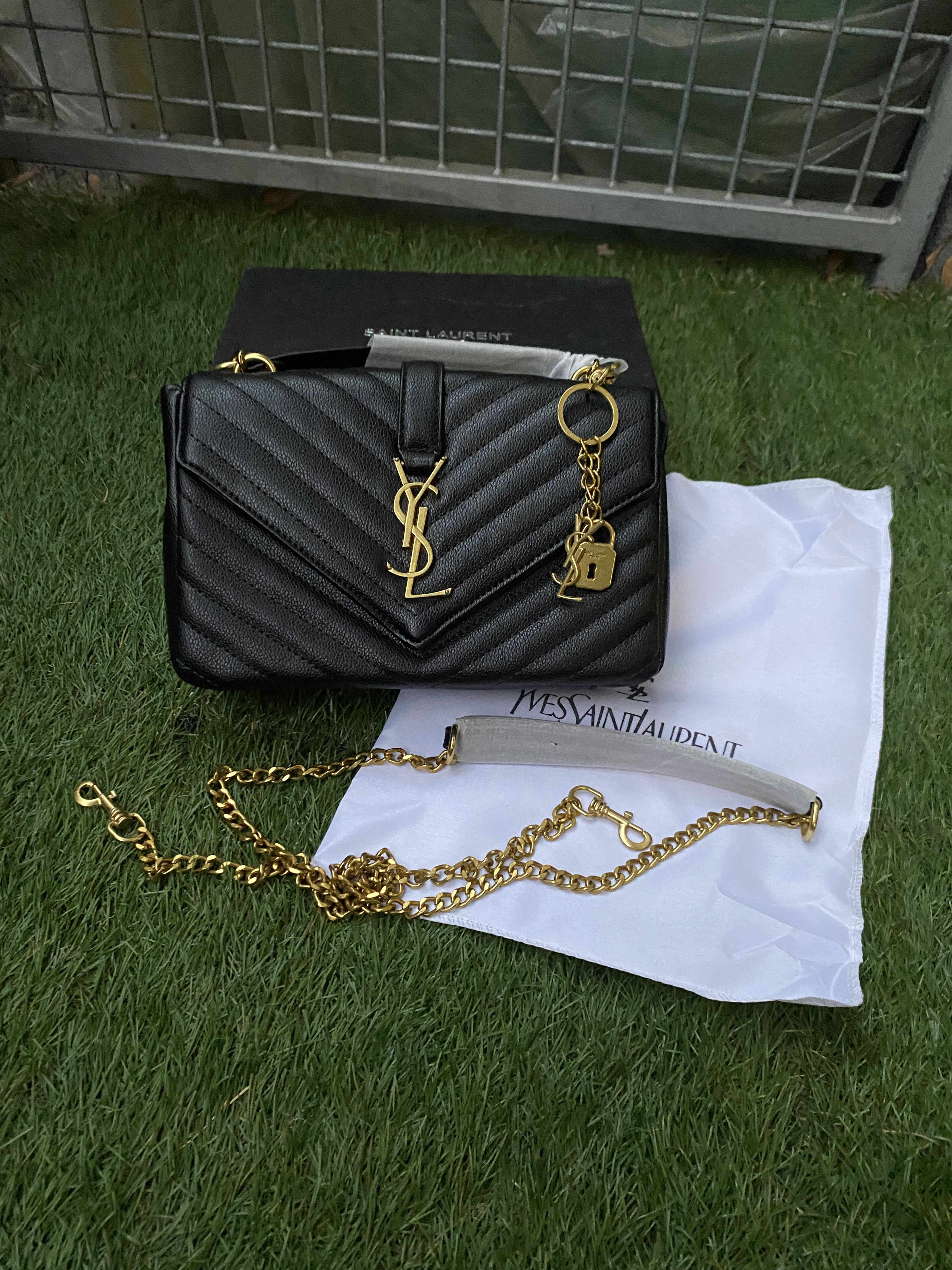 YVES Saint Laurent Bag Tags New Neverworn in Black, Women's