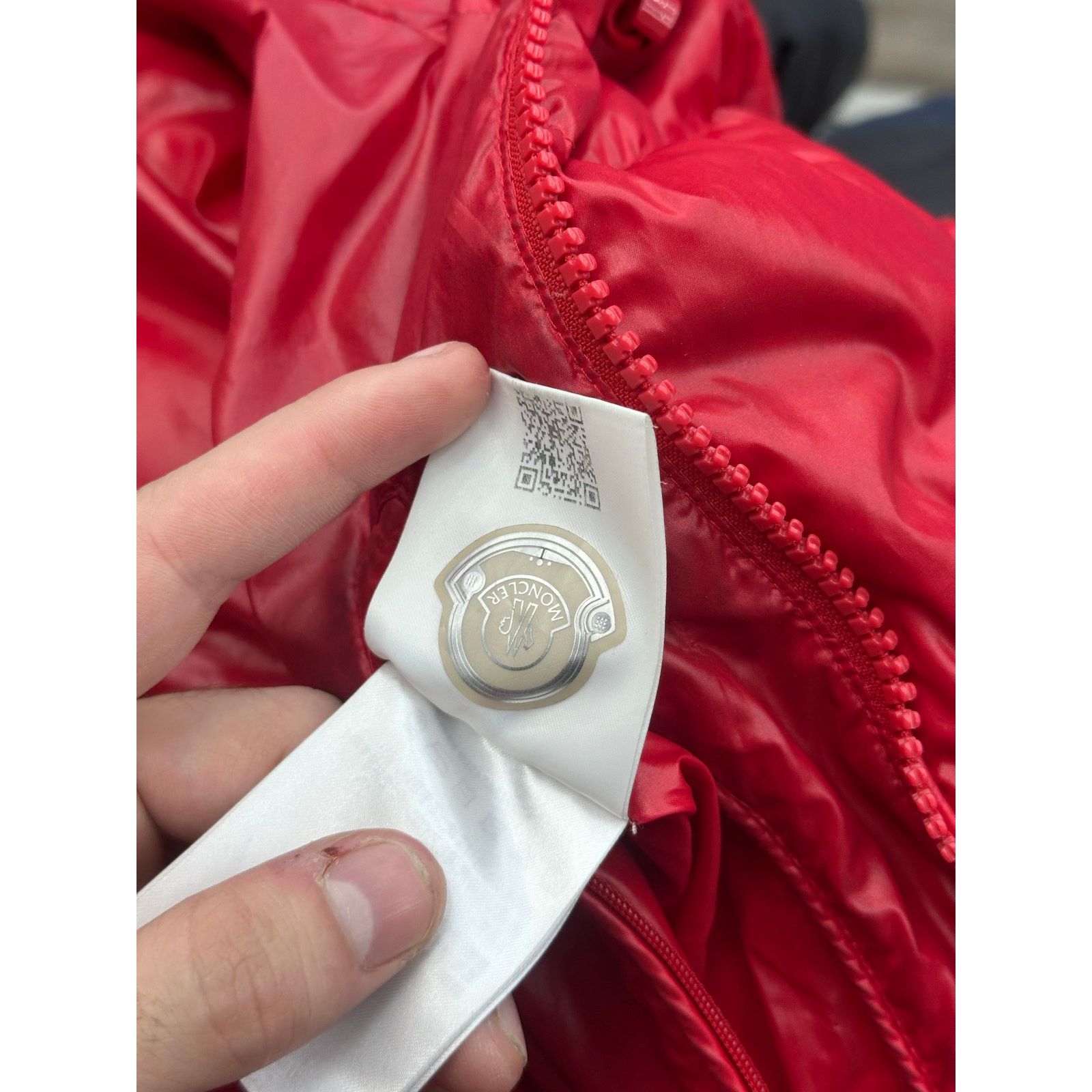 Moncler Moncler Maya Puffer Coat Red Size M / US 6-8 / IT 42-44 - 7 Thumbnail