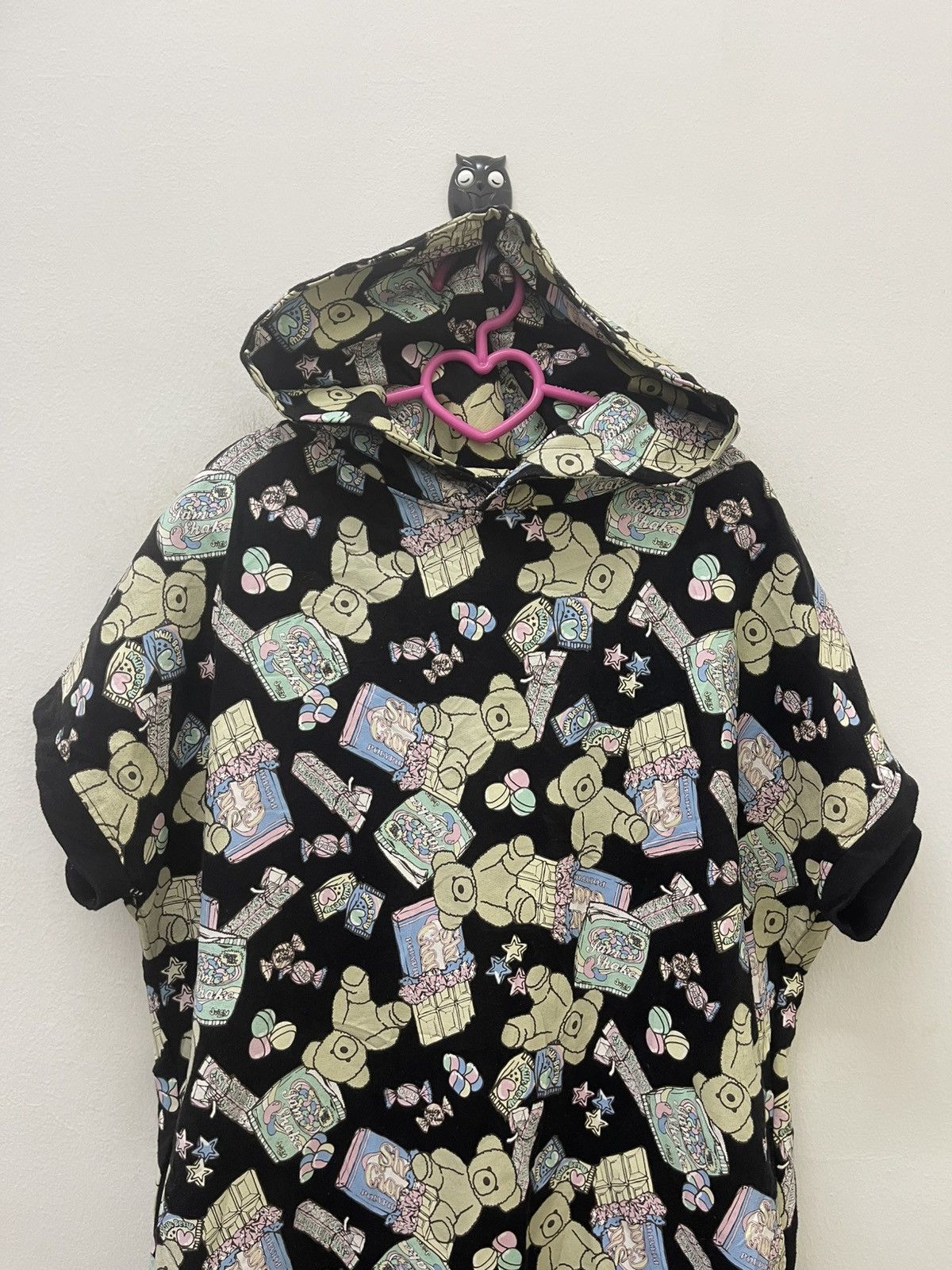 Japanese Brand Rare Vintage FAVORI Love Sweets Full All Over Print Size US M / EU 48-50 / 2 - 3 Thumbnail
