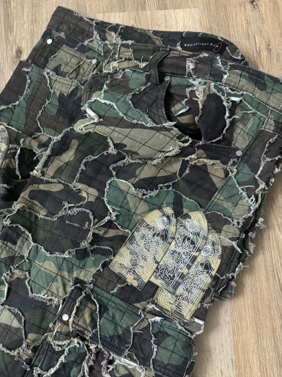 Who Decides War Who Decides War Distress Cargo Pants Size US 36 / EU 52 - 2 Thumbnail