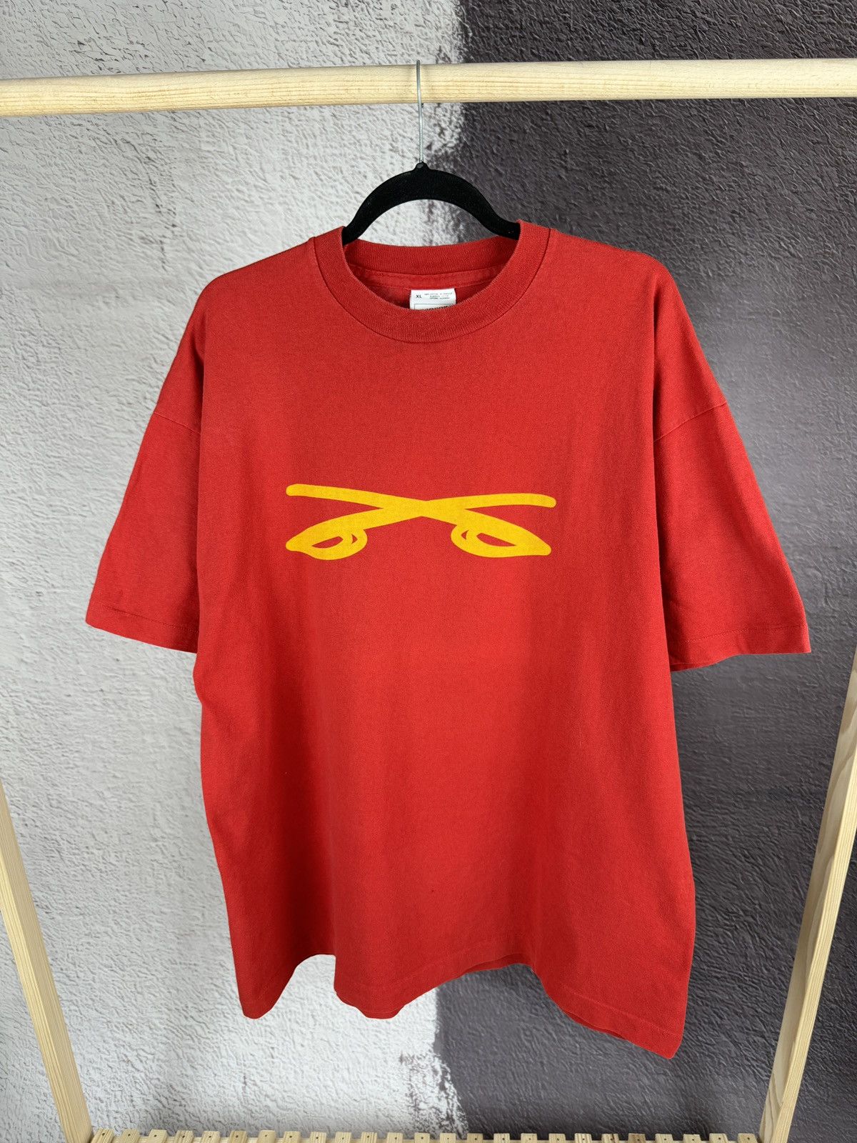 Band Tees Screen Stars FotL vintage 90s scissors band tee shirt Size US XL / EU 56 / 4 - 1 Thumbnail