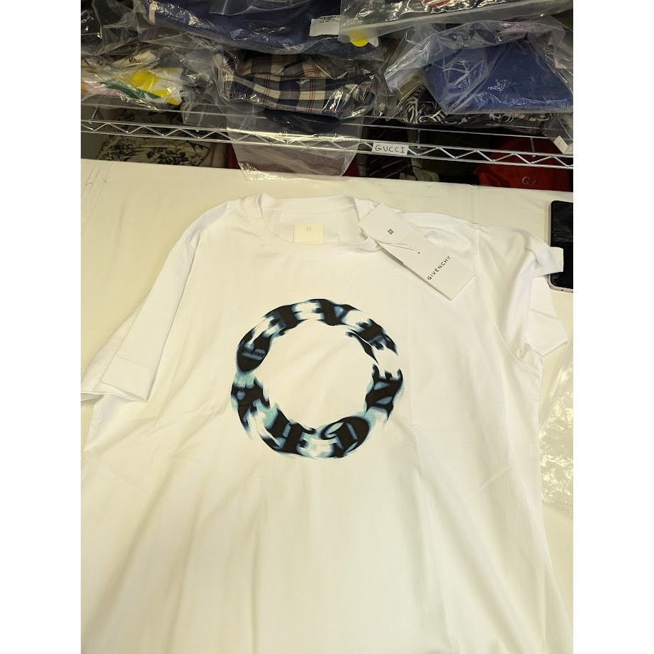 Givenchy o1rshd1 T-Shirt in White Size US M / EU 48-50 / 2 - 19 Thumbnail
