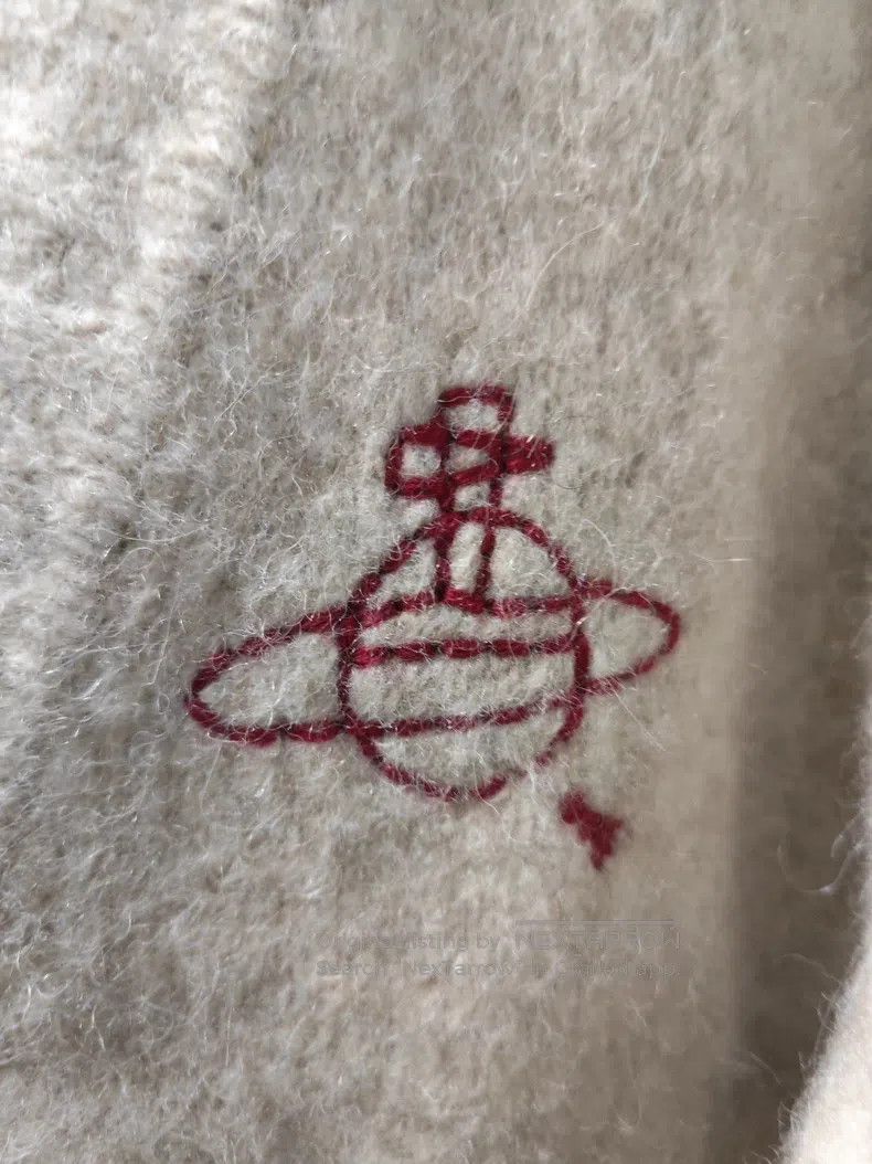 Vivienne Westwood Vivienne Westwood size 00 Oatmeal Knit Cardigan Size S / US 4 / IT 40 - 5 Thumbnail
