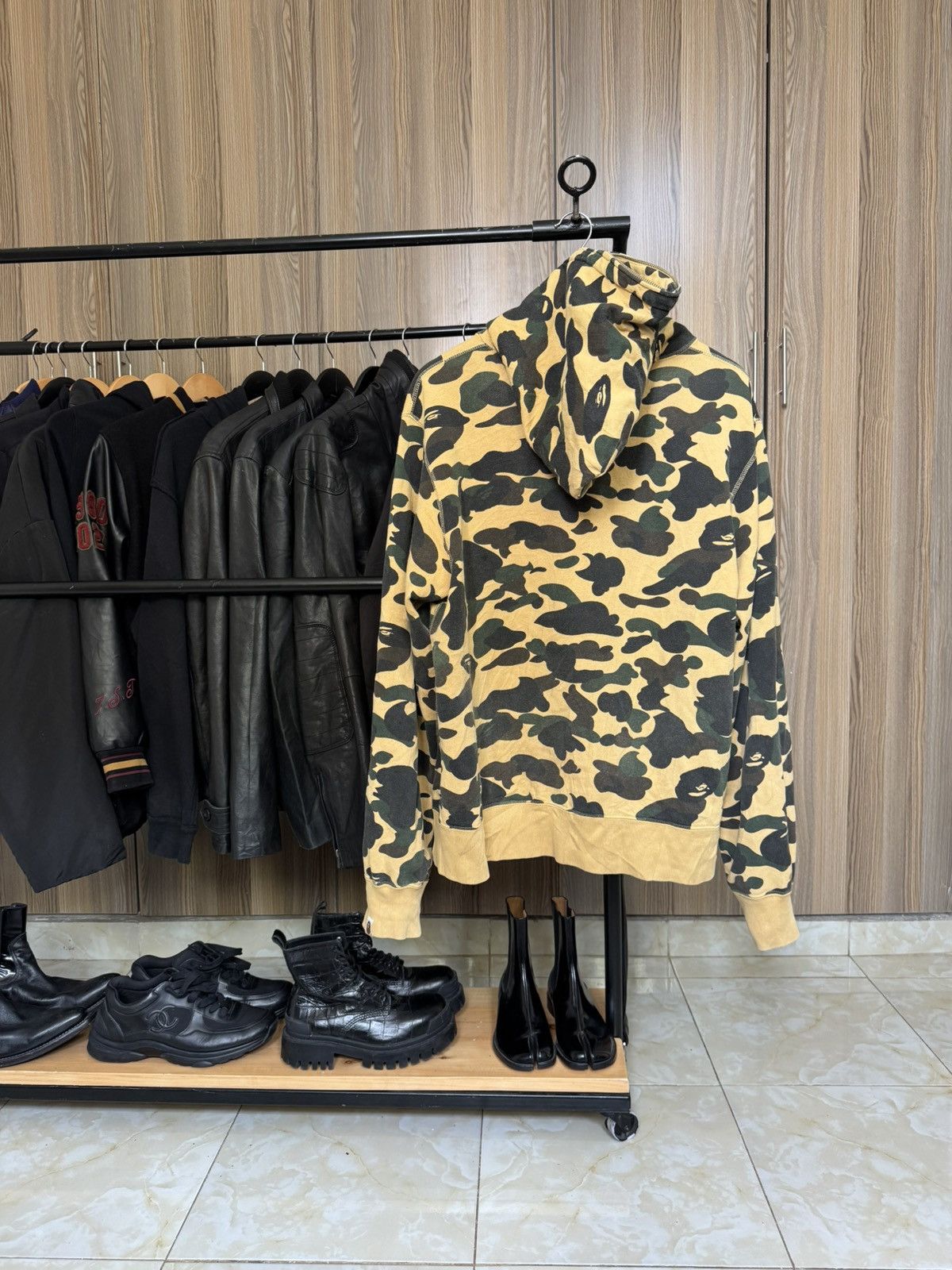 Bape 🕷️💥 Bape Camo hoodie , Rare Size US XL / EU 56 / 4 - 4 Thumbnail