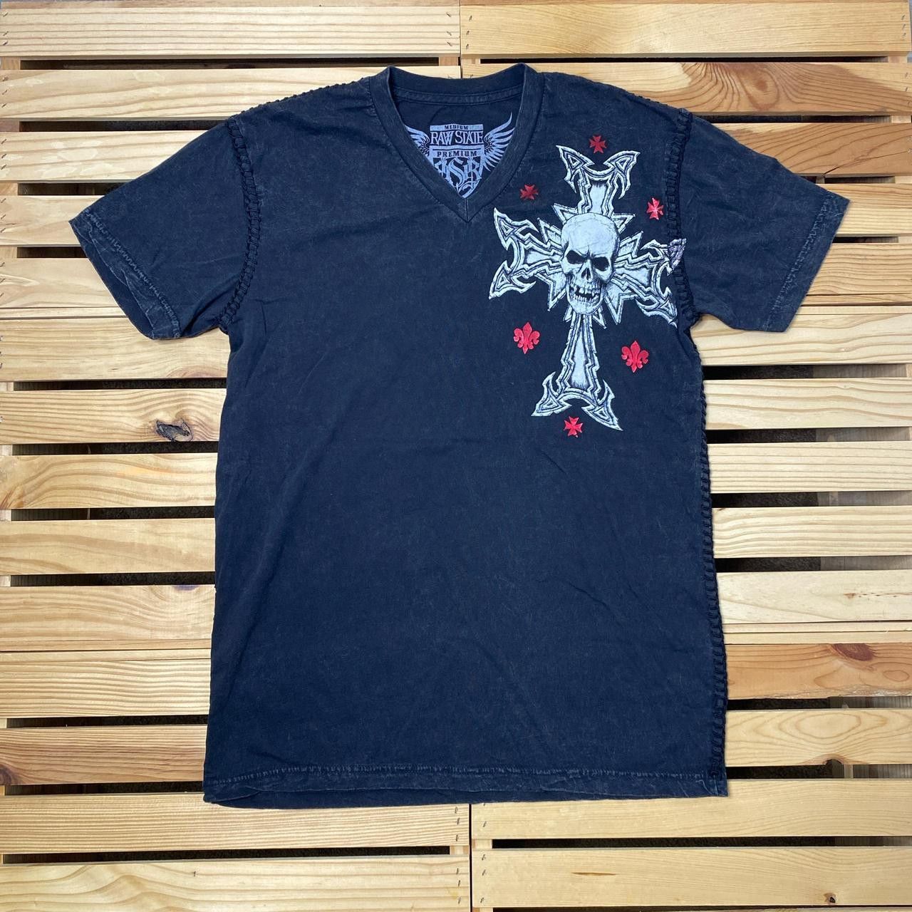 Raw State Raw State Skulls & Crosses Faded Black Y2K Tee Size Medium Size US M / EU 48-50 / 2 - 2 Thumbnail