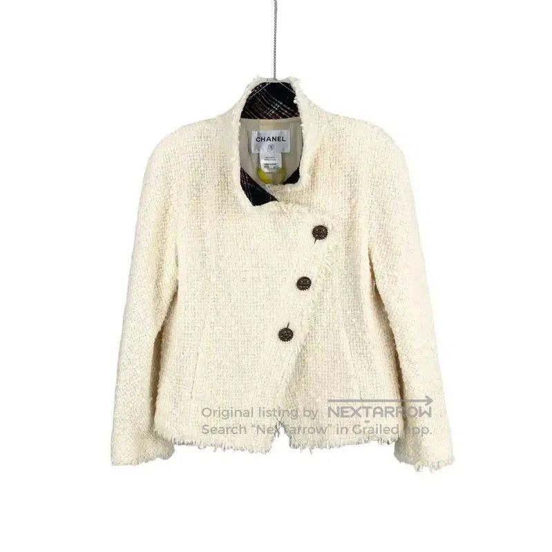 Chanel Chanel Ivory Wool Women's Jacket . Size XXS / US 00 / IT 34 - 1 Thumbnail