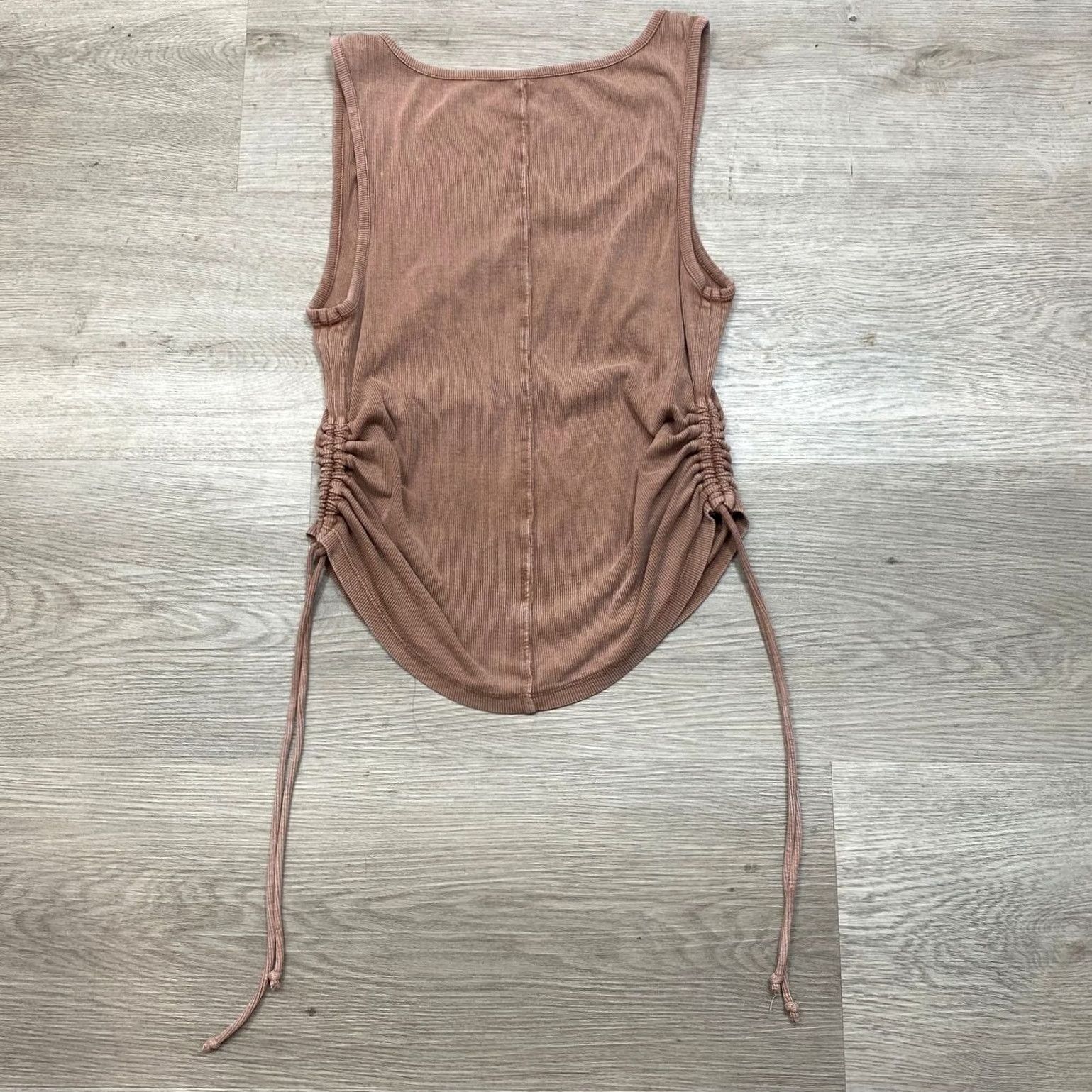 Vintage Pilcro Anthropologie Tank Top Women's S Pink Square Neck Ruched Size S / US 4 / IT 40 - 3 Thumbnail