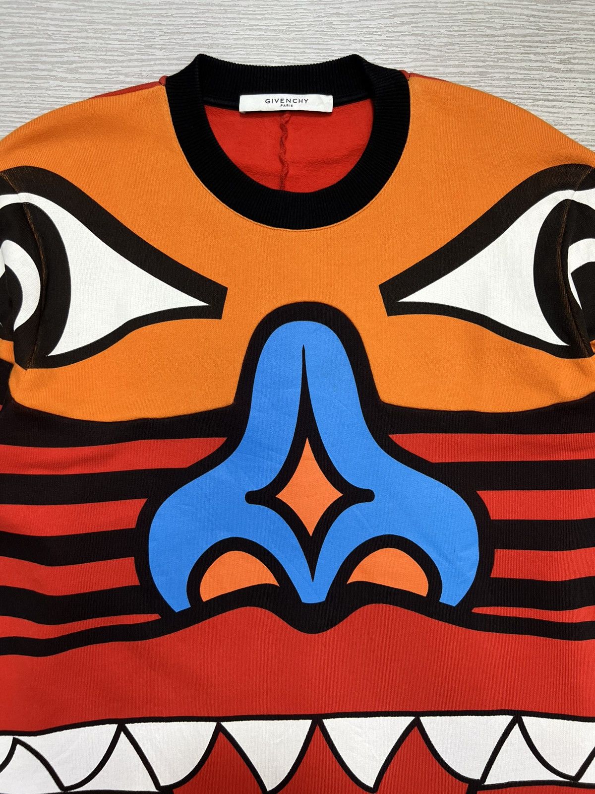 Givenchy Givenchy - F/W ‘17 - Totem Print Cotton Sweatshirt Size US XS / EU 42 / 0 - 10 Thumbnail