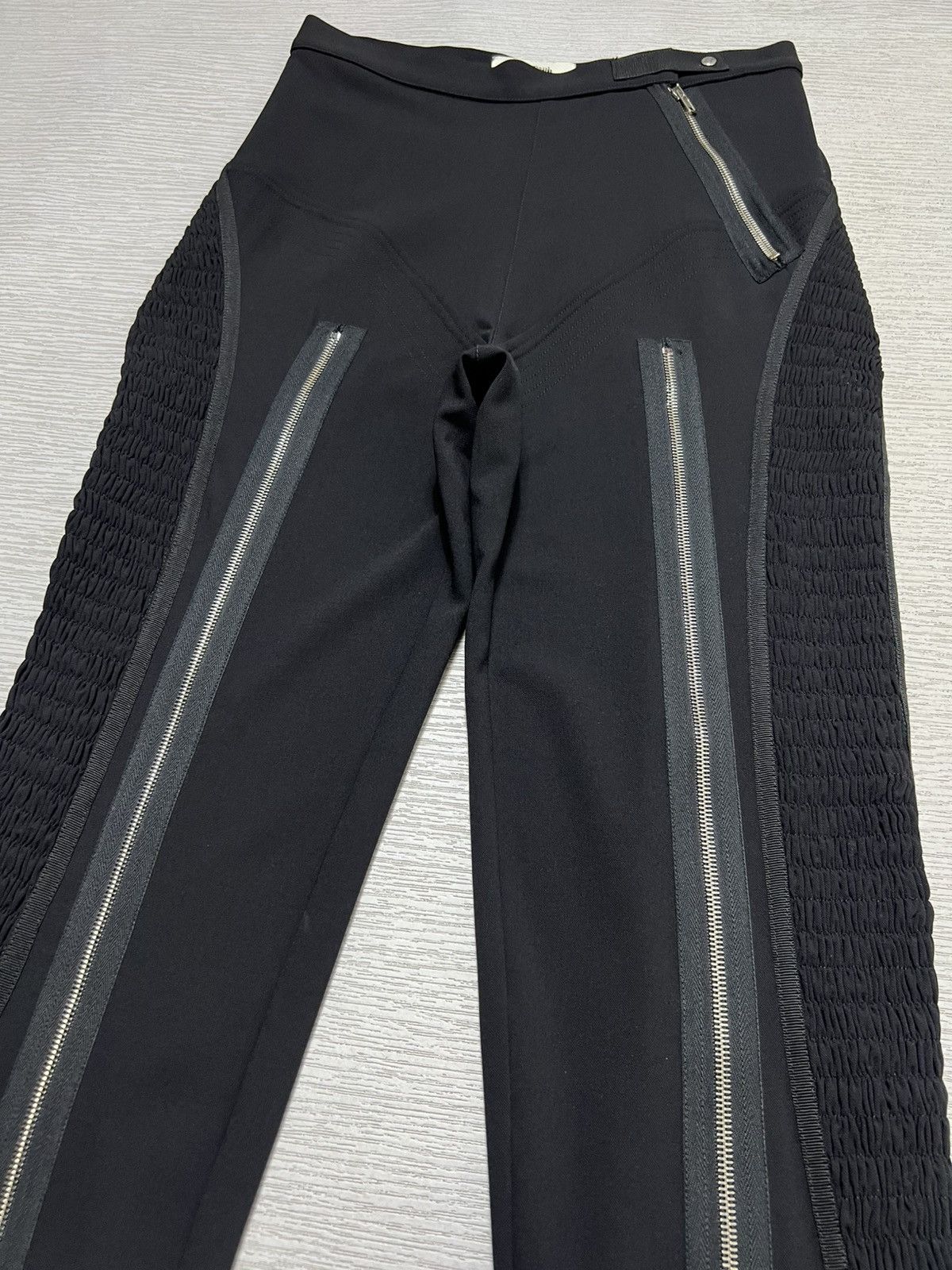 Jean Paul Gaultier Jean Paul Gaultier - Zip Embellished Side Ruffle Leggings Size 28" / US 6 / IT 42 - 8 Thumbnail