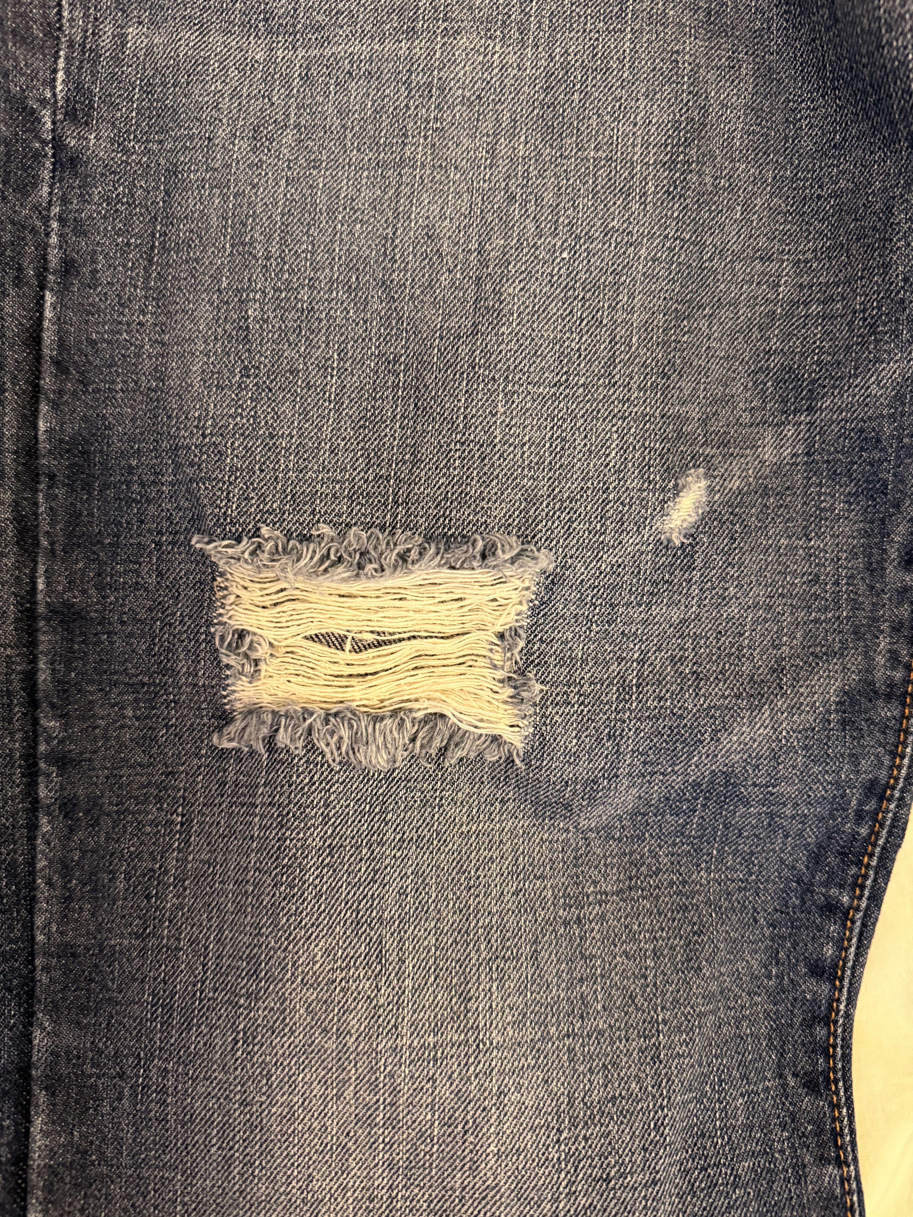 Abercrombie & Fitch Abercrombie & Fitch Low-rise Bootcut Denim Size US 32 / EU 48 - 4 Thumbnail