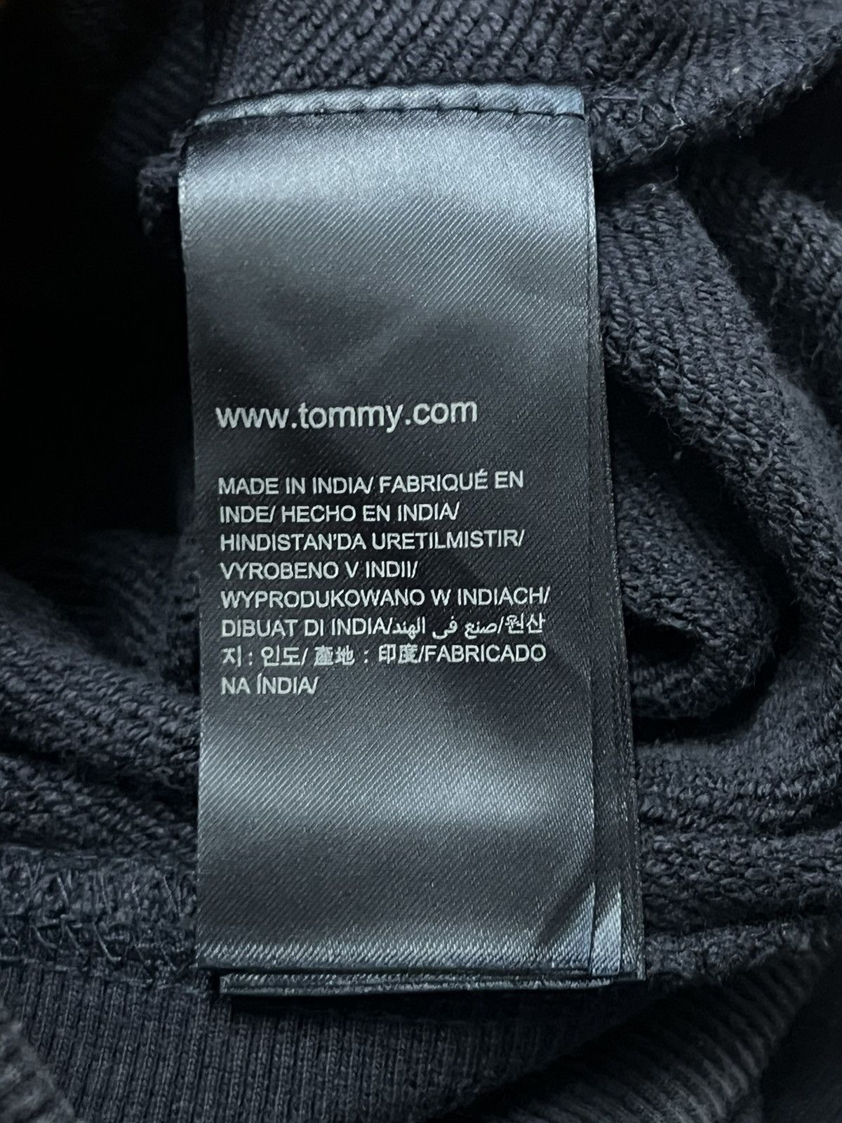 Tommy Hilfiger Tommy Hilfiger sweater hoodie spell out multicolour Size US L / EU 52-54 / 3 - 9 Thumbnail