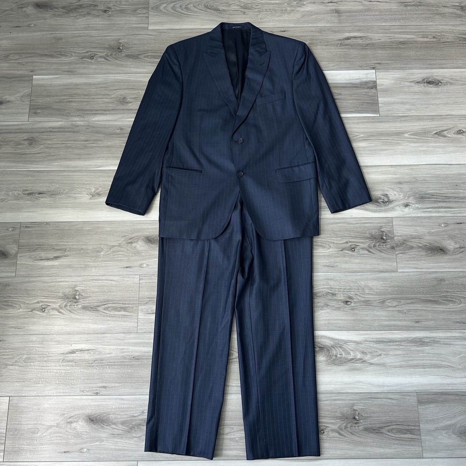 Daniel Cremieux Daniel Cremieux Loro Piana Super 130 Navy Pinstripe 42S Suit Size 42S - 1 Thumbnail