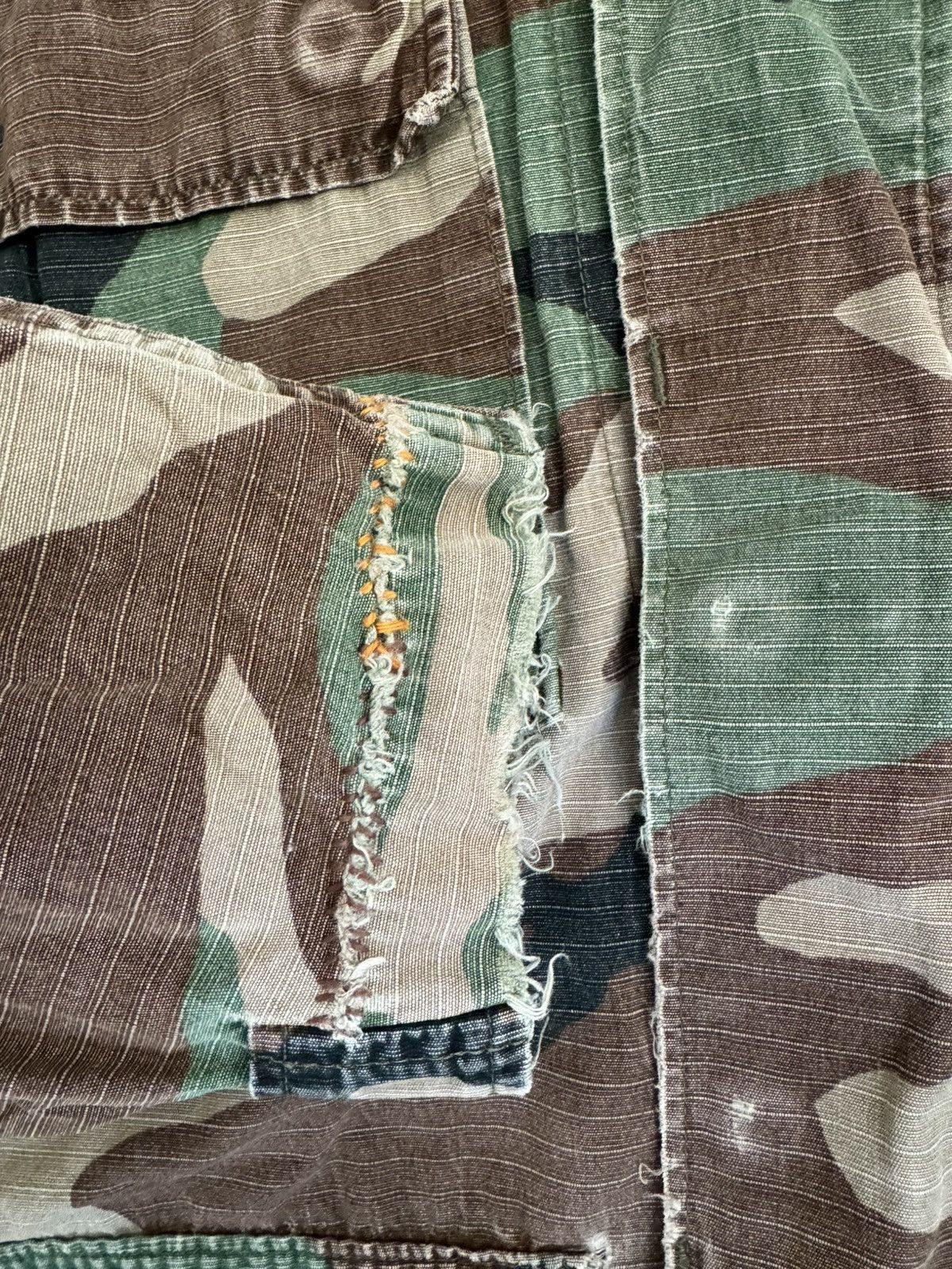 Vintage 70s US Army Ripstop Camo BDU Jacket - Sun Faded & Distressed Size US M / EU 48-50 / 2 - 4 Thumbnail