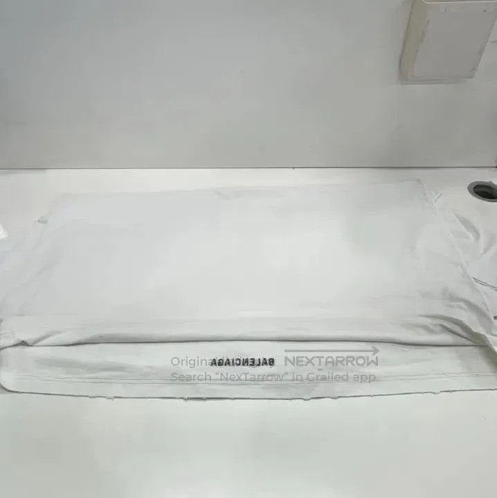 Balenciaga Balenciaga White Embroidered Casual T. Size US L / EU 52-54 / 3 - 8 Thumbnail