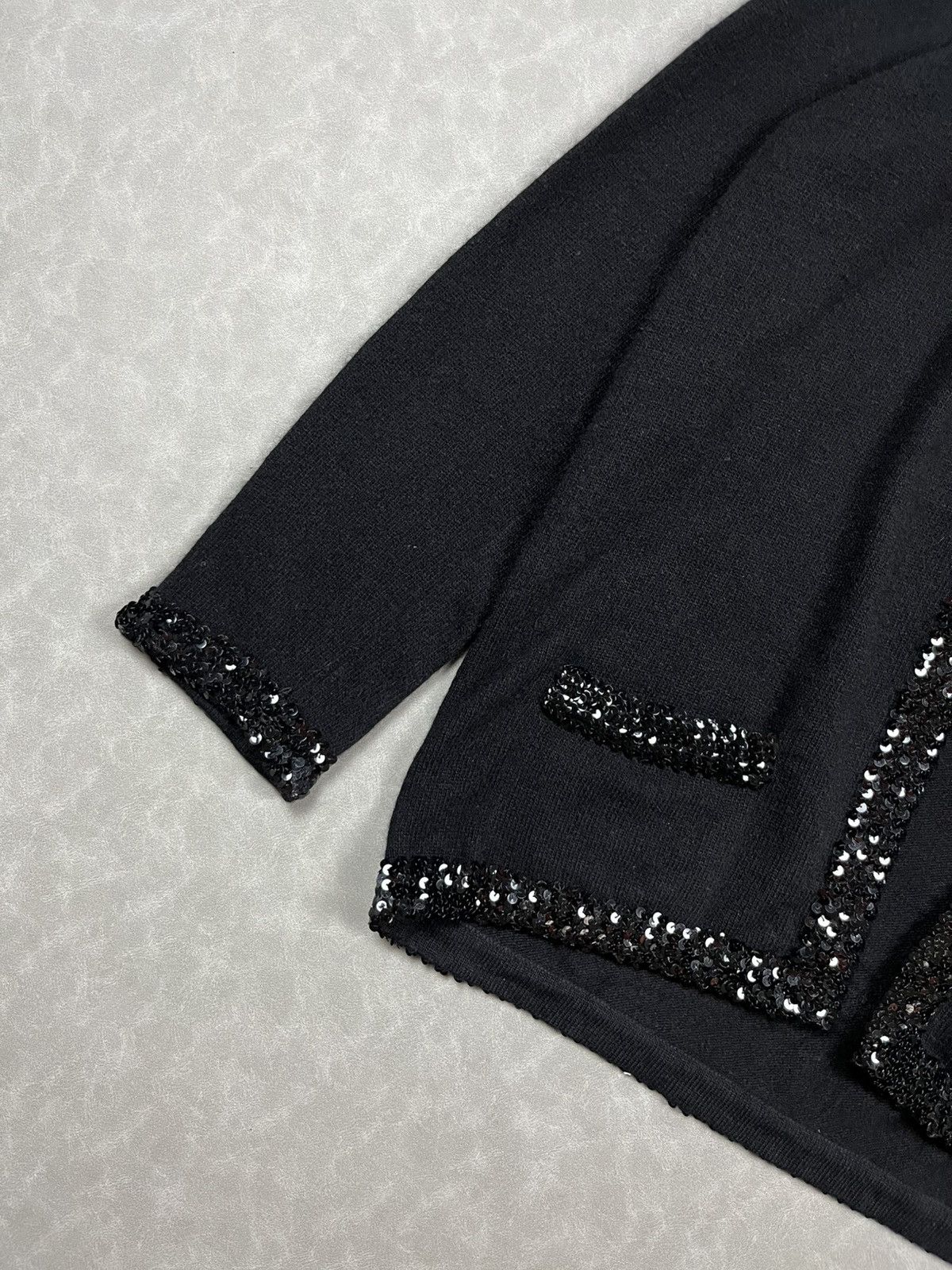Chanel 80s Chanel cardigan cashmere knit Size M / US 6-8 / IT 42-44 - 8 Thumbnail