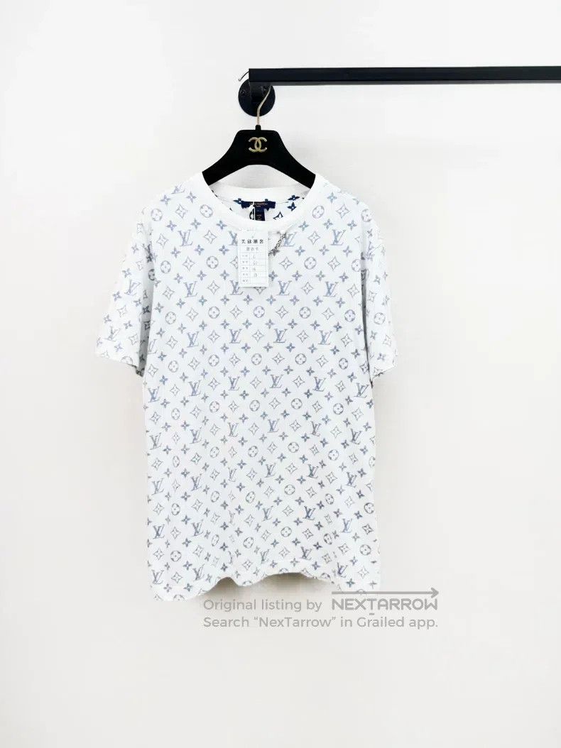 Louis Vuitton Louis Vuitton Blue printed four flower short sleeves Size US L / EU 52-54 / 3 - 1 Thumbnail