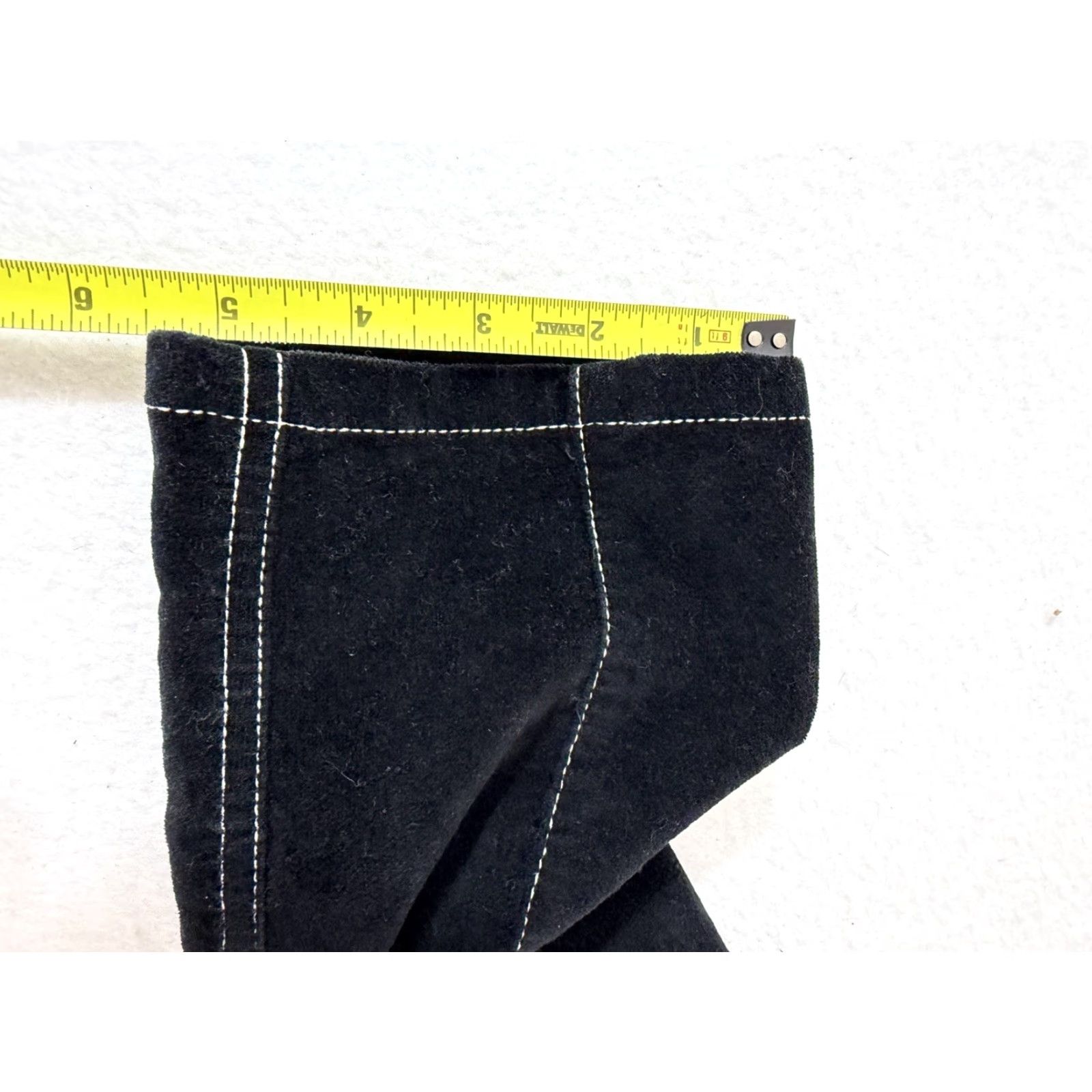 Urban Outfitters VINTAGE Urban Outfitters Pants Women Black Velvet Thick White Stitch Size 6 Size 28" / US 6 / IT 42 - 5 Thumbnail