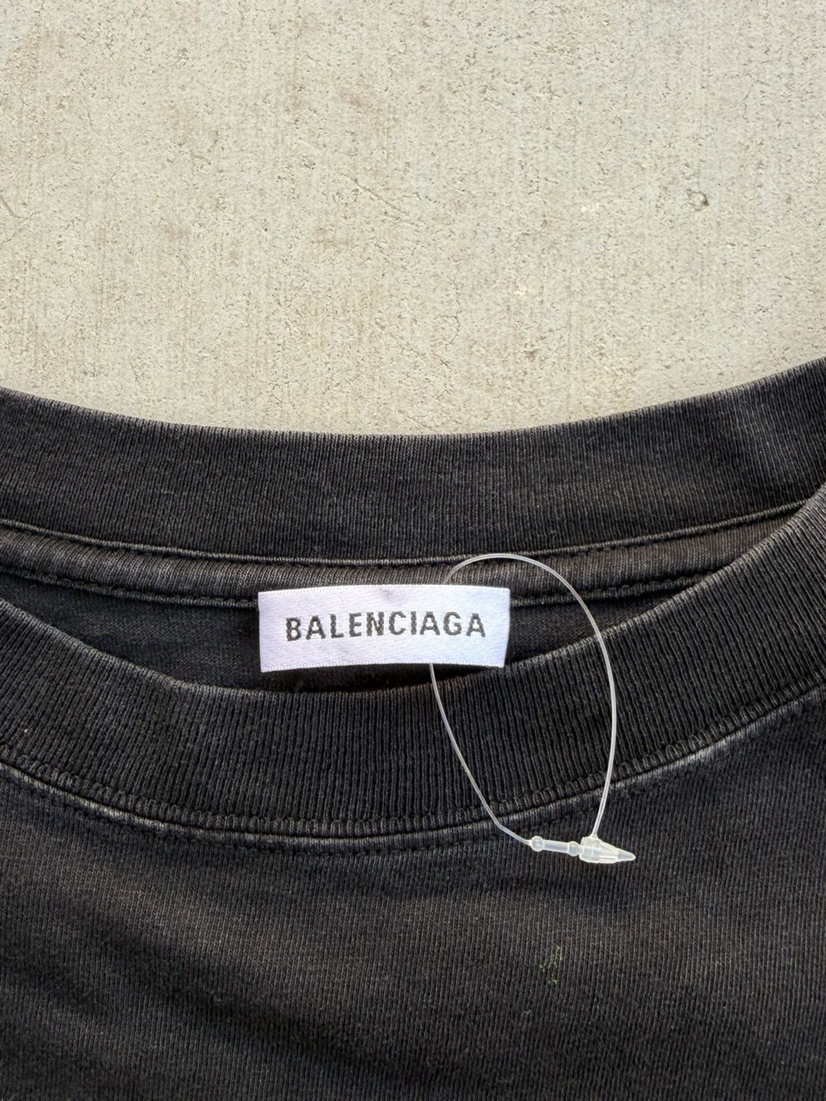Balenciaga Balenciaga Embroidered Back Logo T-Shirt – Black / Blue Size US L / EU 52-54 / 3 - 4 Thumbnail
