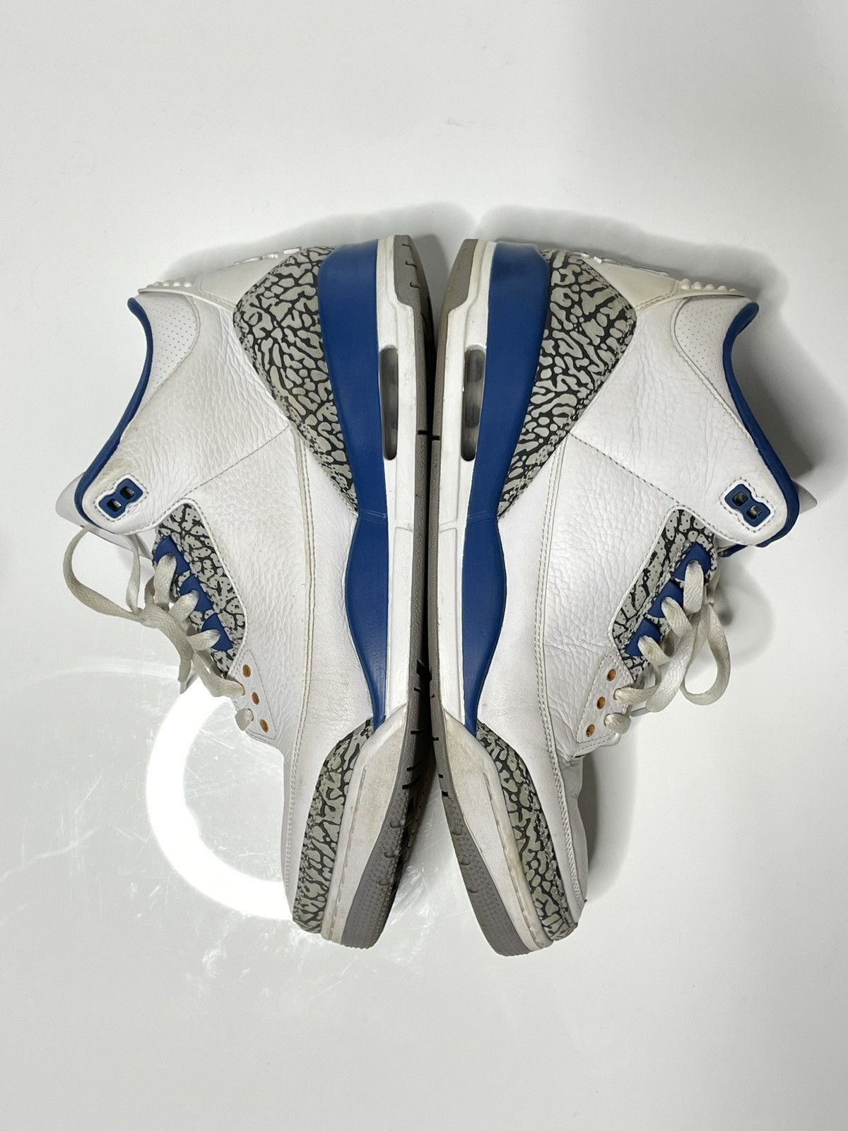 Jordan Brand wizard 3 Size US 13 / EU 46 - 2 Thumbnail