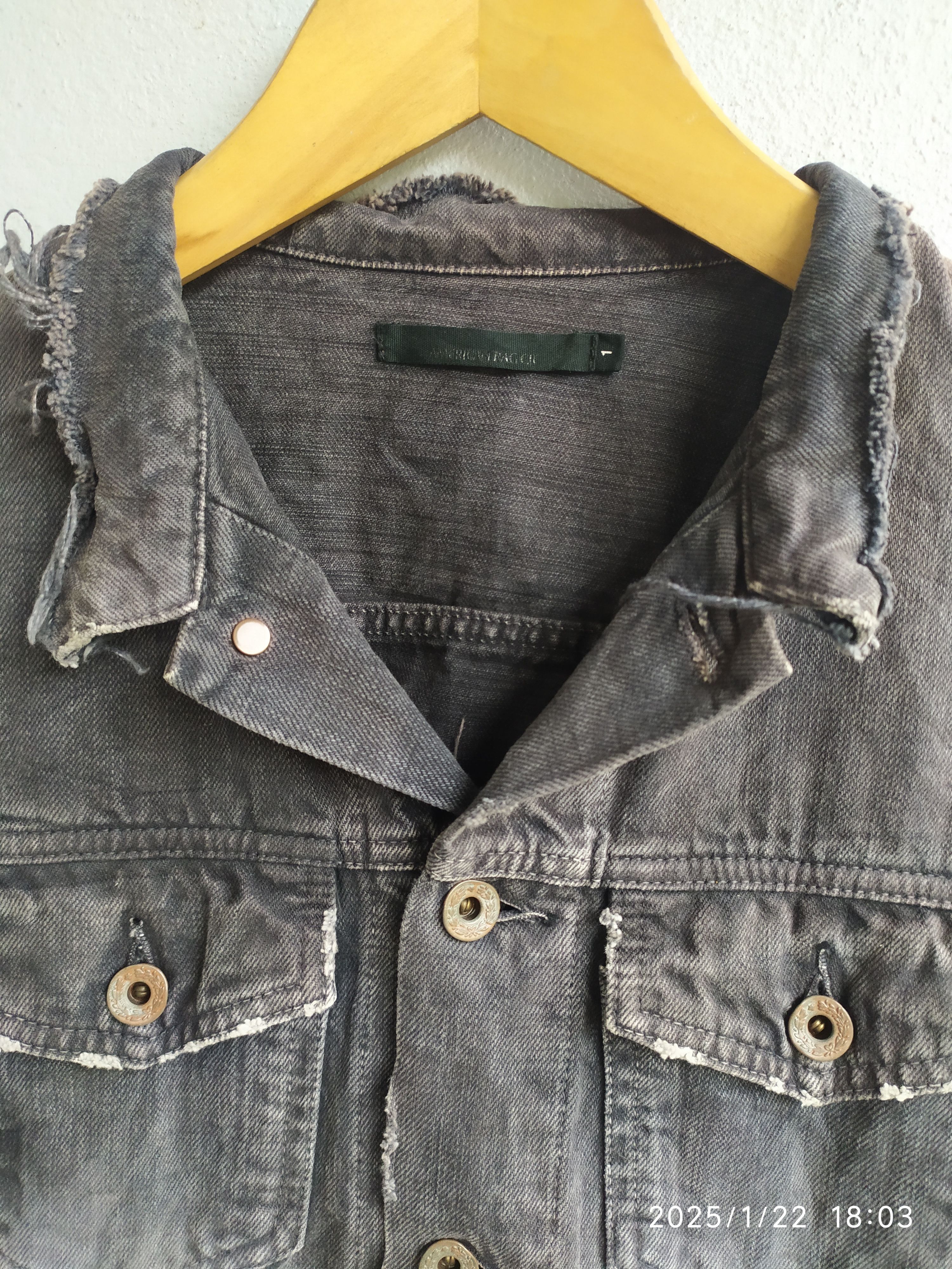 14th Addiction × If Six Was Nine Vintage American Rag CIE distressed denim Jacket Size US S / EU 44-46 / 1 - 6 Thumbnail
