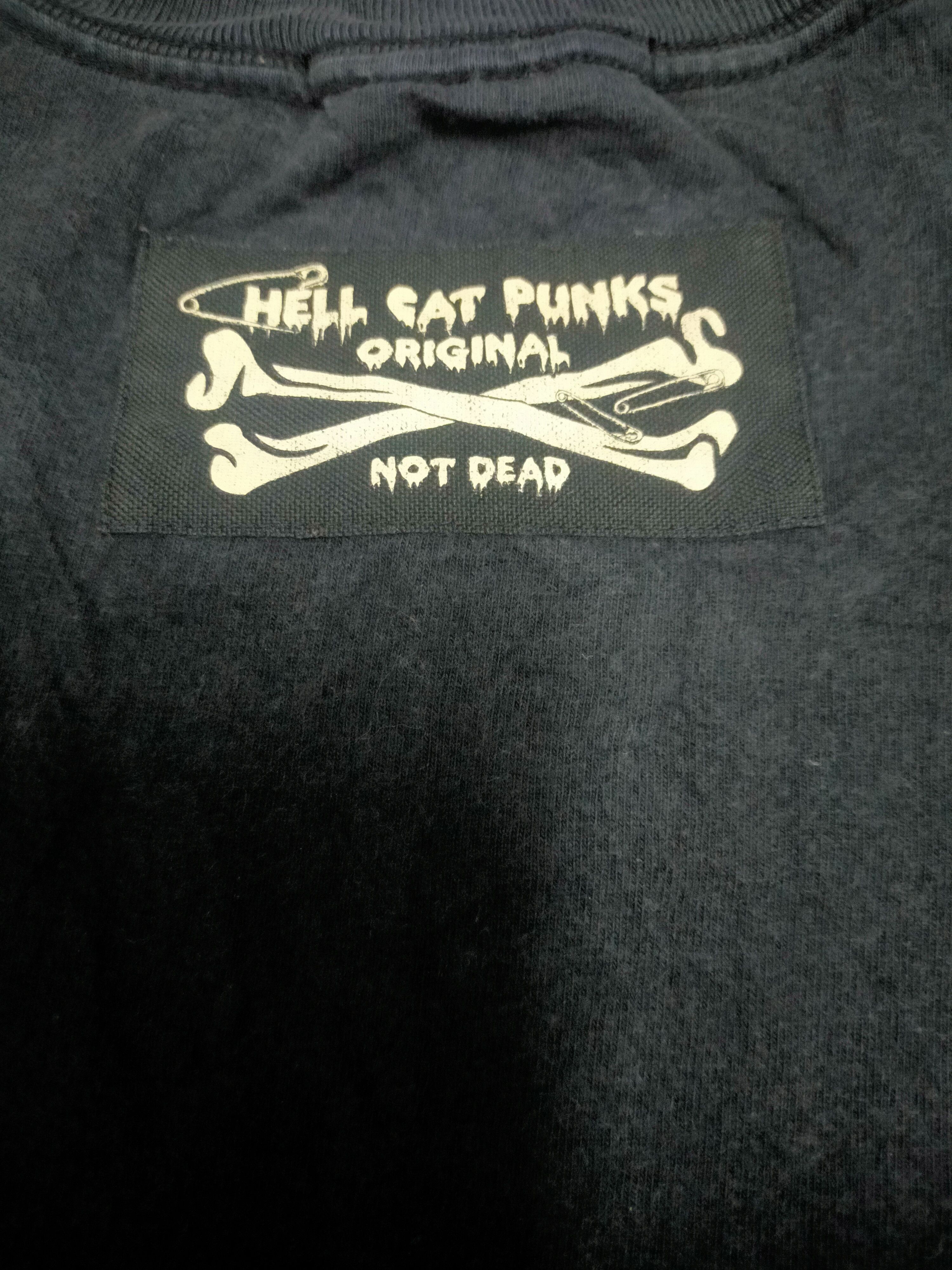 Japanese Brand × Seditionaries × Vintage vintage hell cat punks tshirt ( punks not dead ) Size US S / EU 44-46 / 1 - 4 Thumbnail