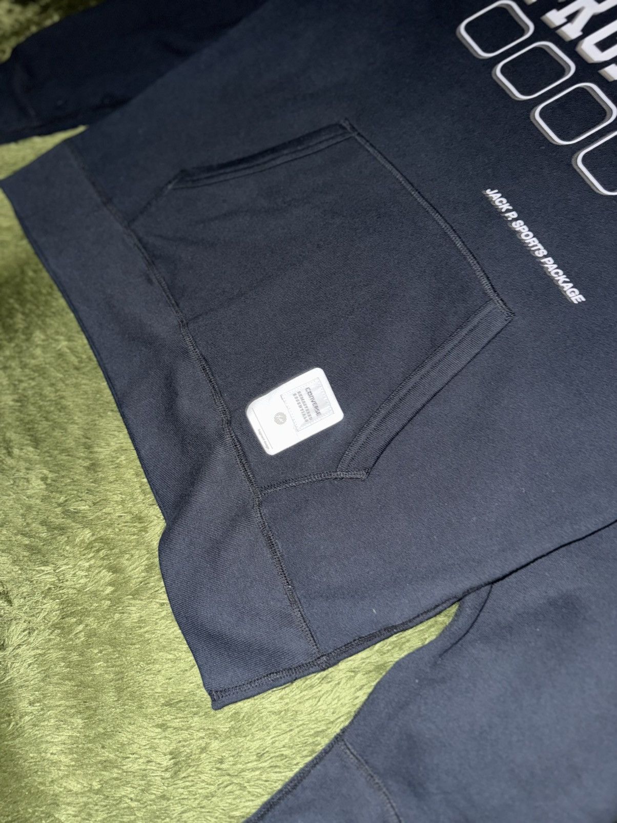 Converse × Fragment Design [XL] Converse x Fragment Design Cut-Off Graphic Hoodie Navy Size US XL / EU 56 / 4 - 4 Thumbnail