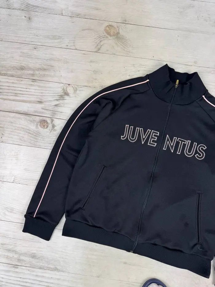 Nike Vintage Nike Juventus 2006 2007 Training Track Jacket Soccer Size US XL / EU 56 / 4 - 3 Thumbnail