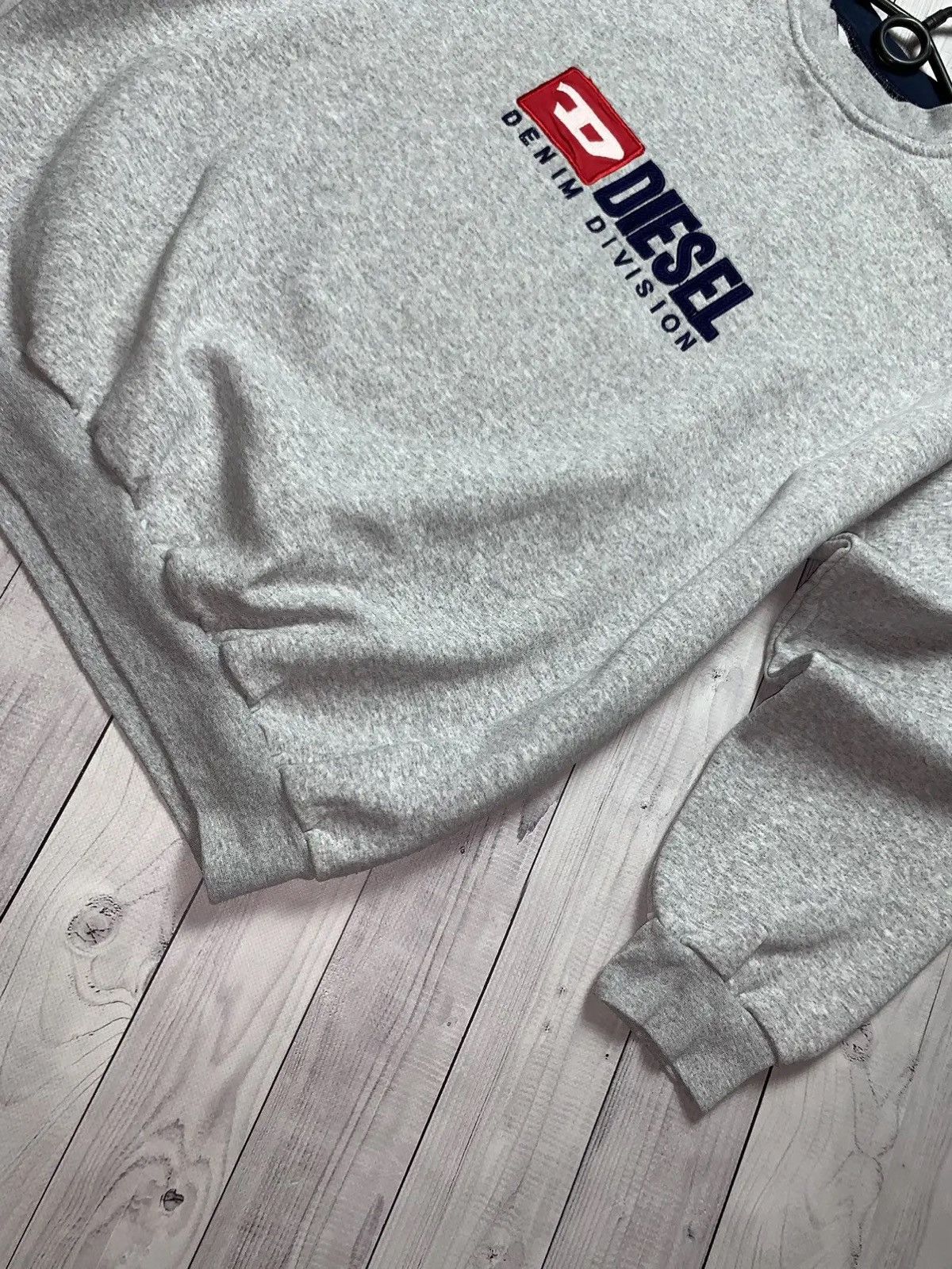 Diesel Vintage diesel sweatshirt big central logo embroidery Size US XL / EU 56 / 4 - 2 Thumbnail