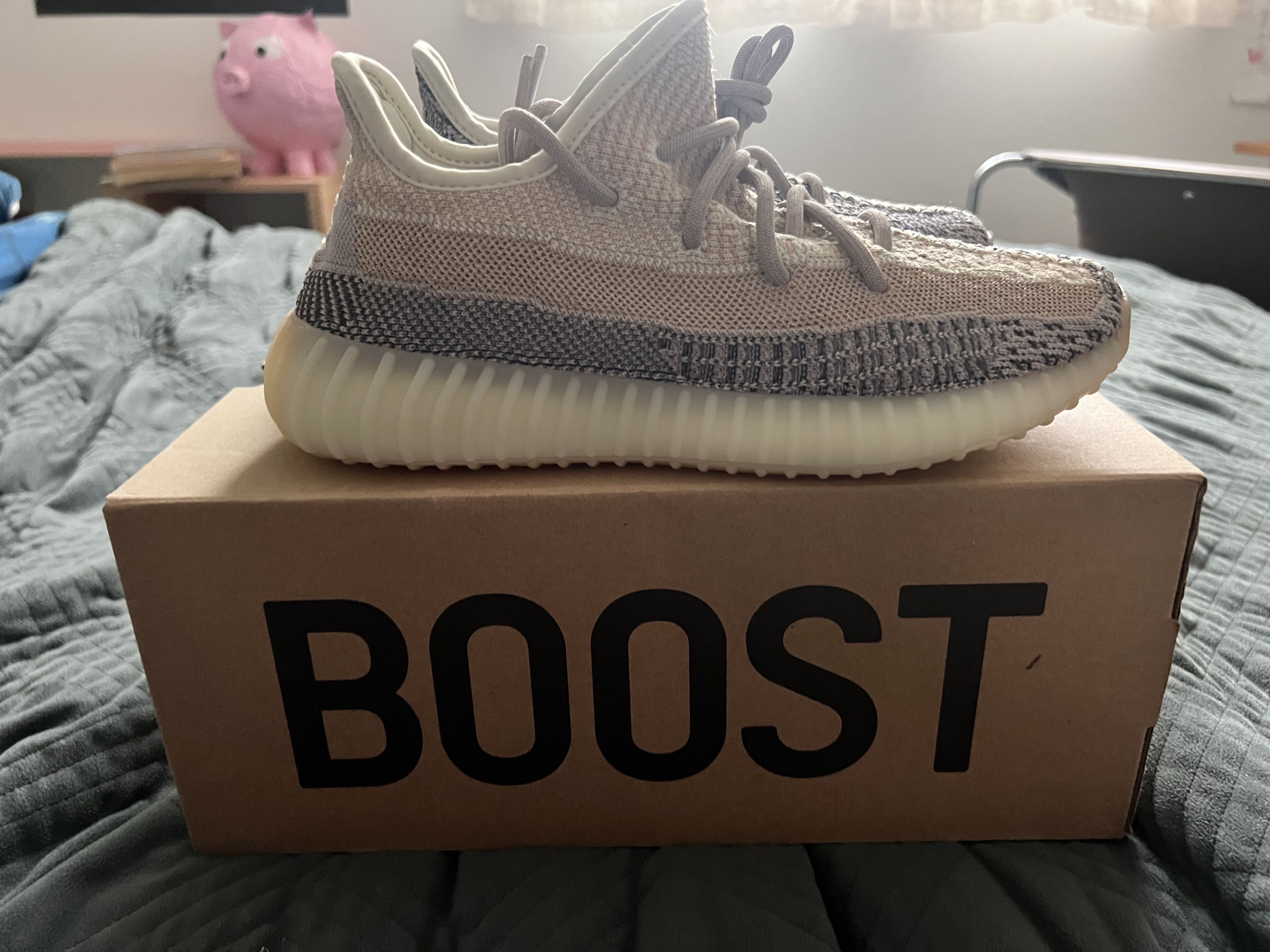 Adidas × Kanye West × Yeezy Yeezy 350 Ash Pearl Size US 7 / EU 40 - 1 Thumbnail