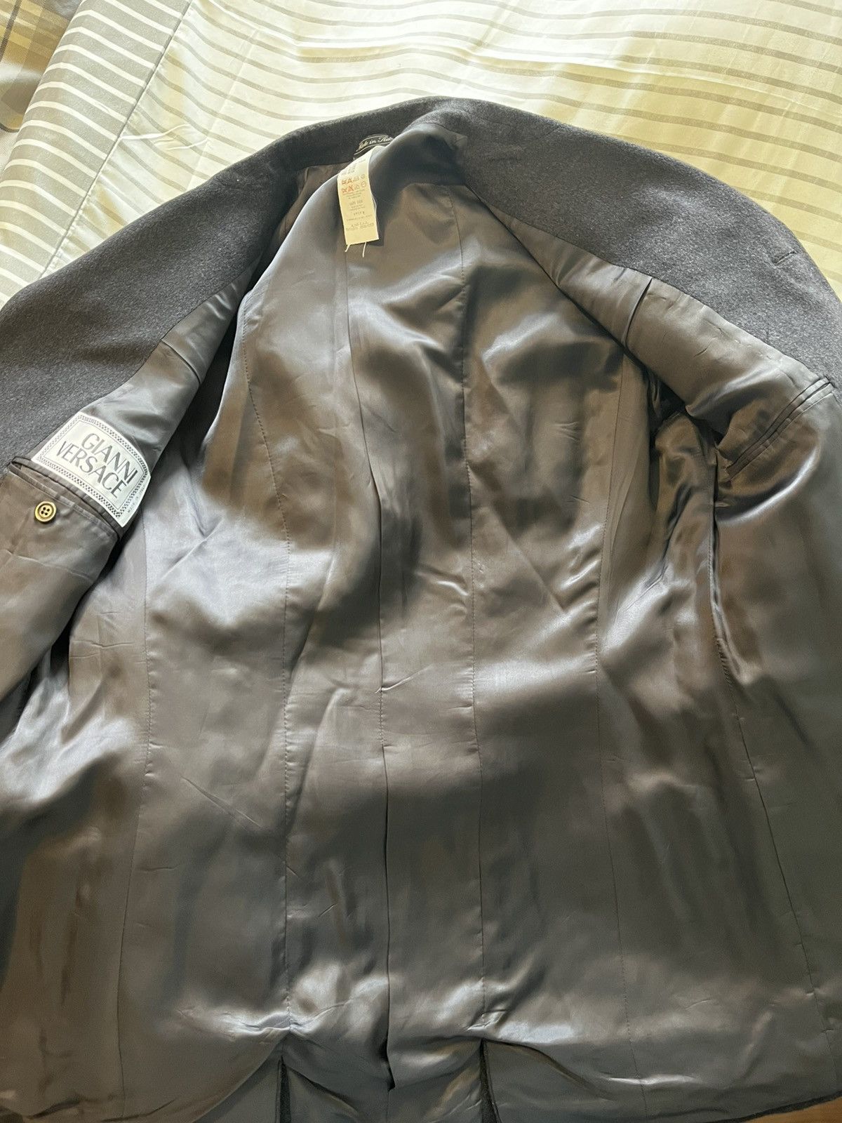 Versace Versace Angora & Cashgora Tailored Coat – Made in Italy Size US S / EU 44-46 / 1 - 6 Thumbnail