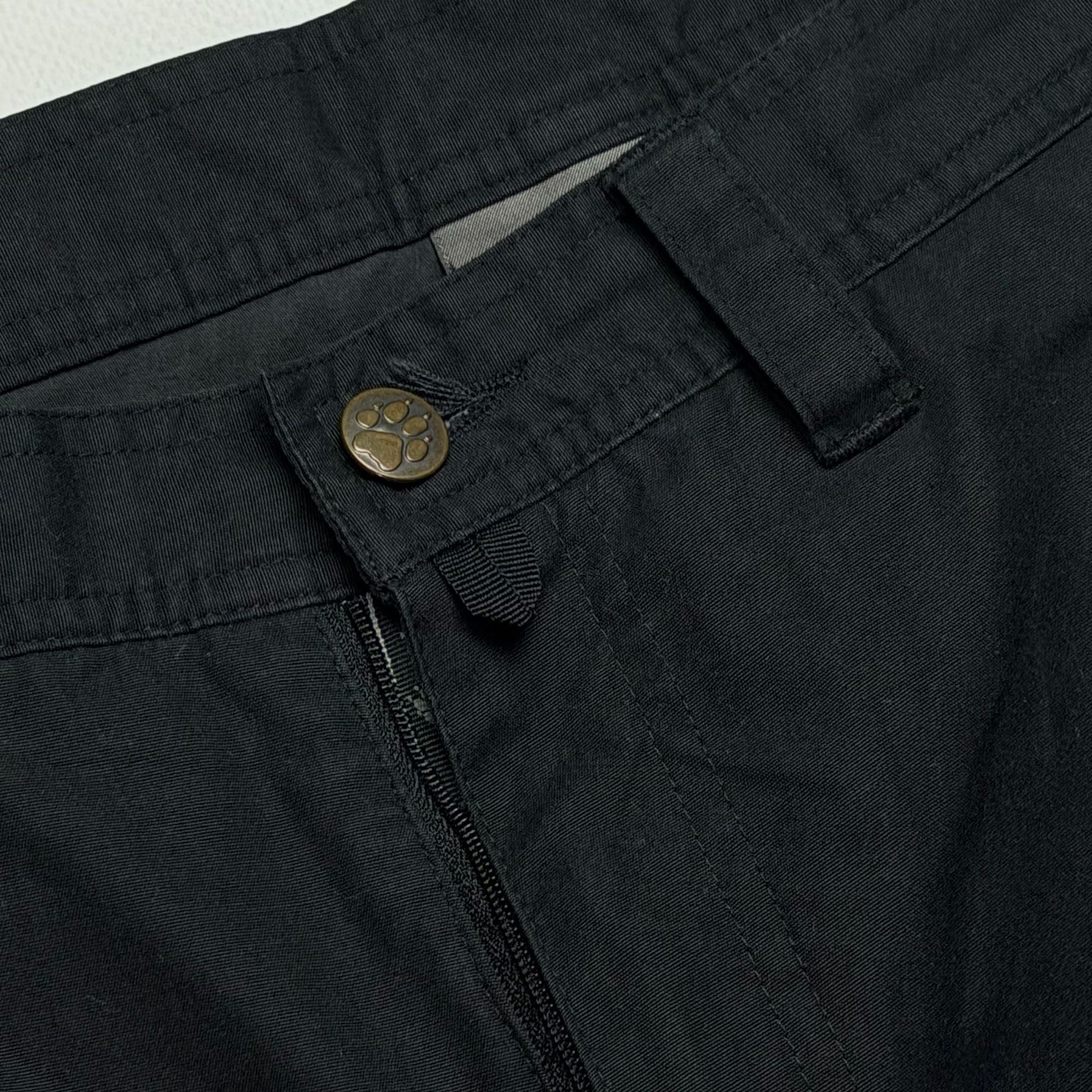 Jack Wolfskin Vintage Jack Wolfskin Technical Cargo Pants Black EU 52 / US Size US 32 / EU 48 - 3 Thumbnail