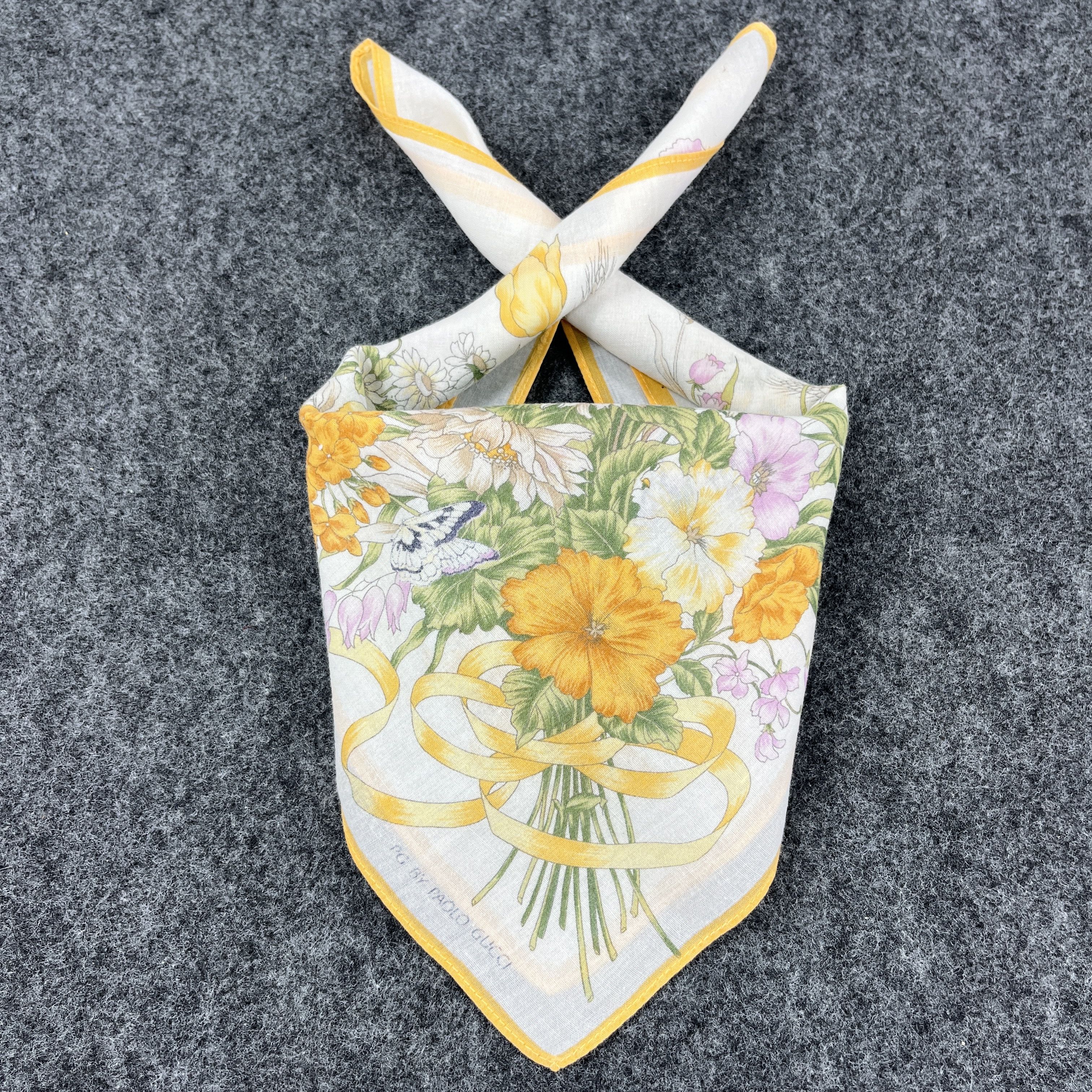 Paolo Gucci × Vintage Paolo Gucci Handkerchief / Bandana / Neckerchief B335 Size ONE SIZE - 1 Thumbnail