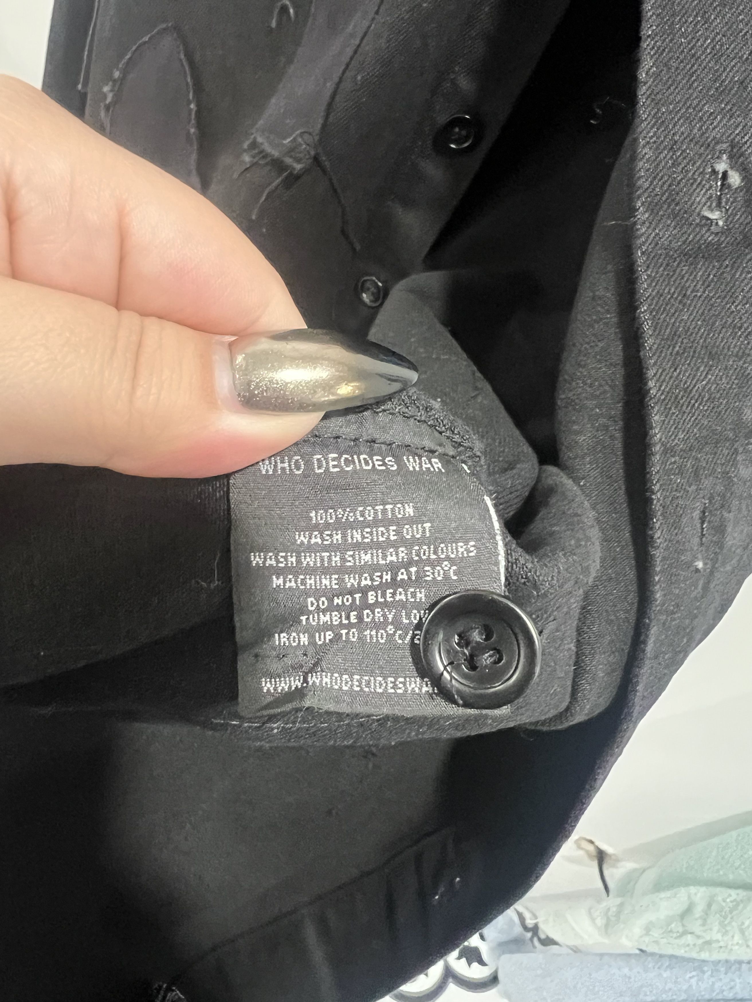 Who Decides War WDW Black Oversized Button Down Shirt Size US XL / EU 56 / 4 - 3 Thumbnail