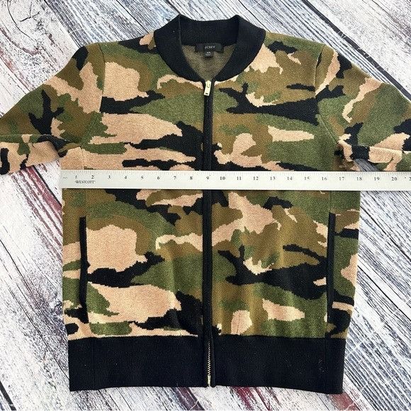 J.Crew J. Crew Camouflage Bomber Knit Merino Wool Blend Jacket Size XS / US 0-2 / IT 36-38 - 8 Thumbnail