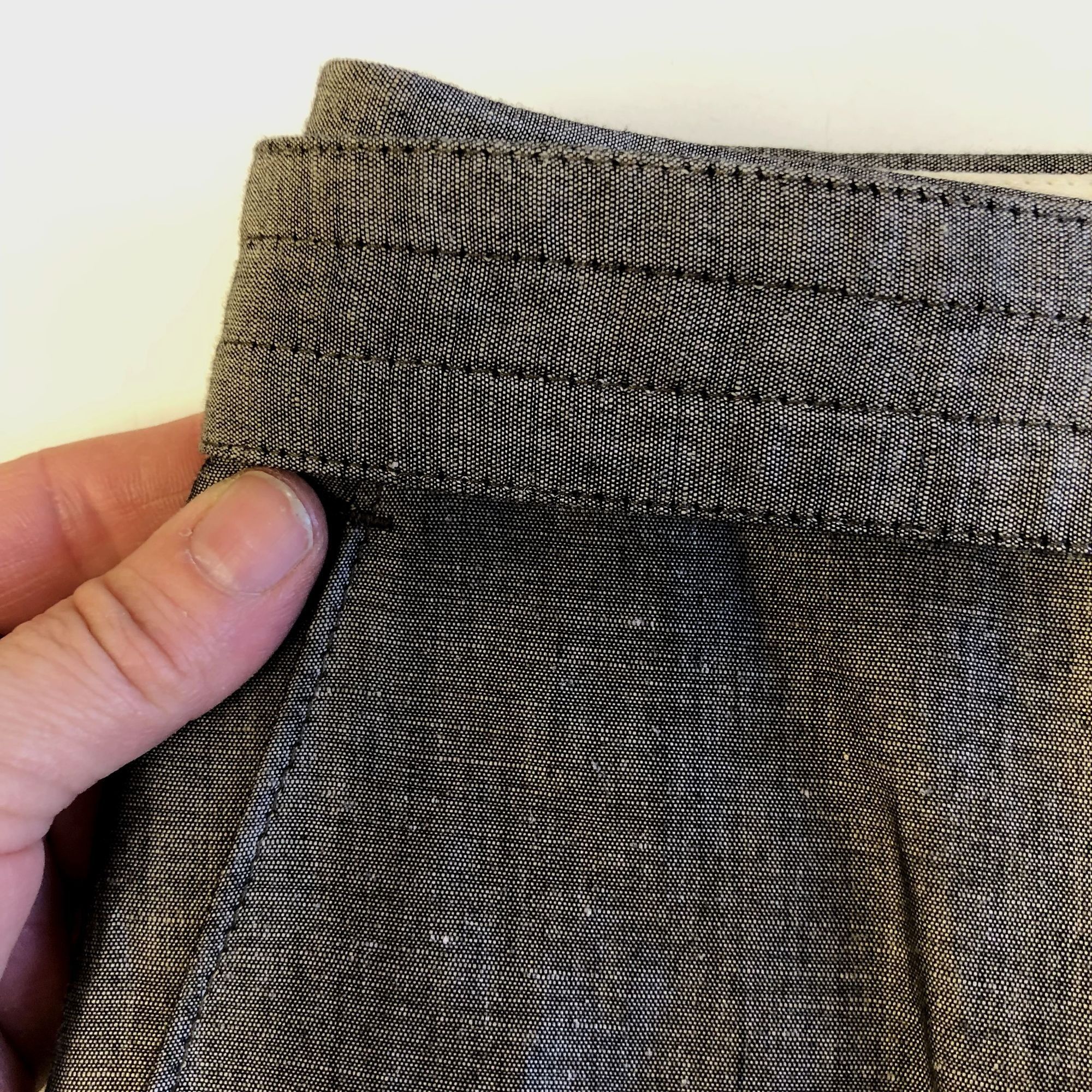 Gianfranco Ferre 50's Style GianFranco Ferre Belted SHARKSKIN Rockabilly Size US 34 / EU 50 - 6 Thumbnail