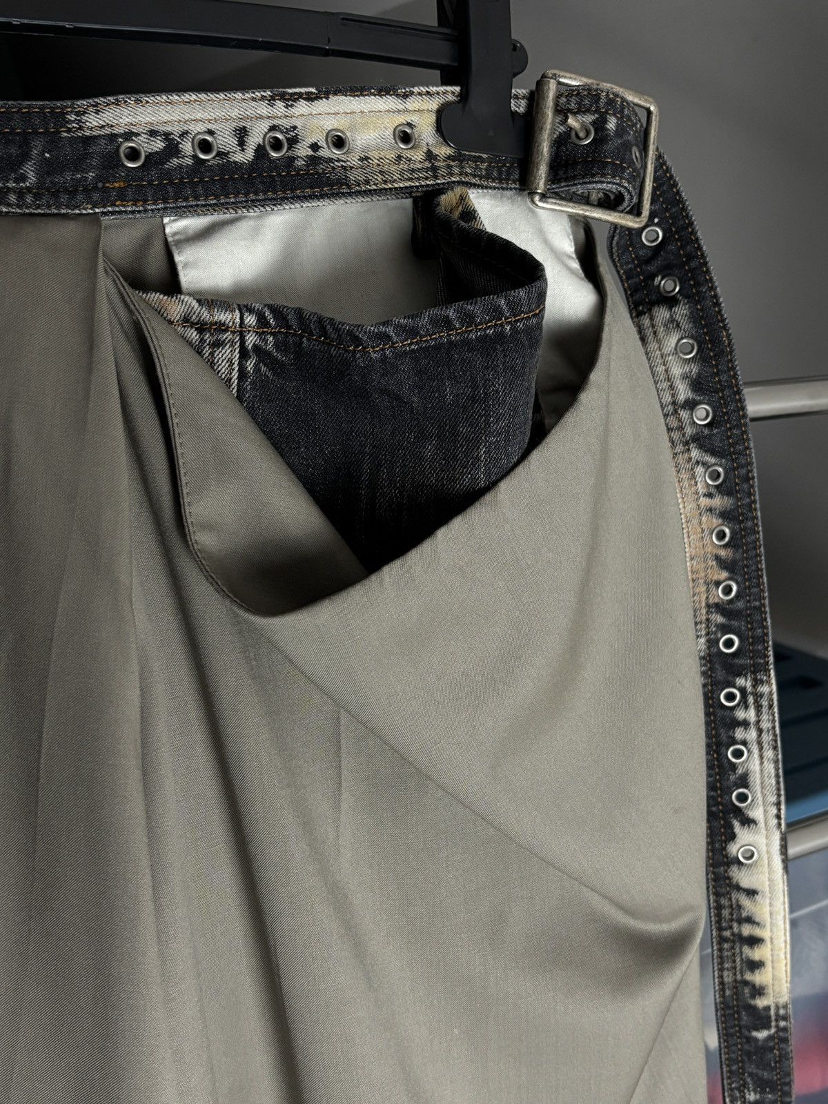 Acne Studios Acne Studios Super 100’S Wool Baggy Belted Sample Pants Rare Size US 34 / EU 50 - 3 Thumbnail