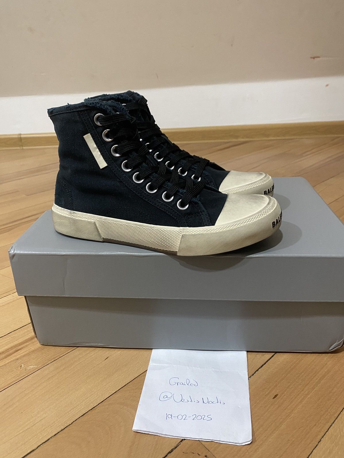 Balenciaga BALENCIAGA Paris High Tops Size US 5 / IT 35 - 1 Thumbnail